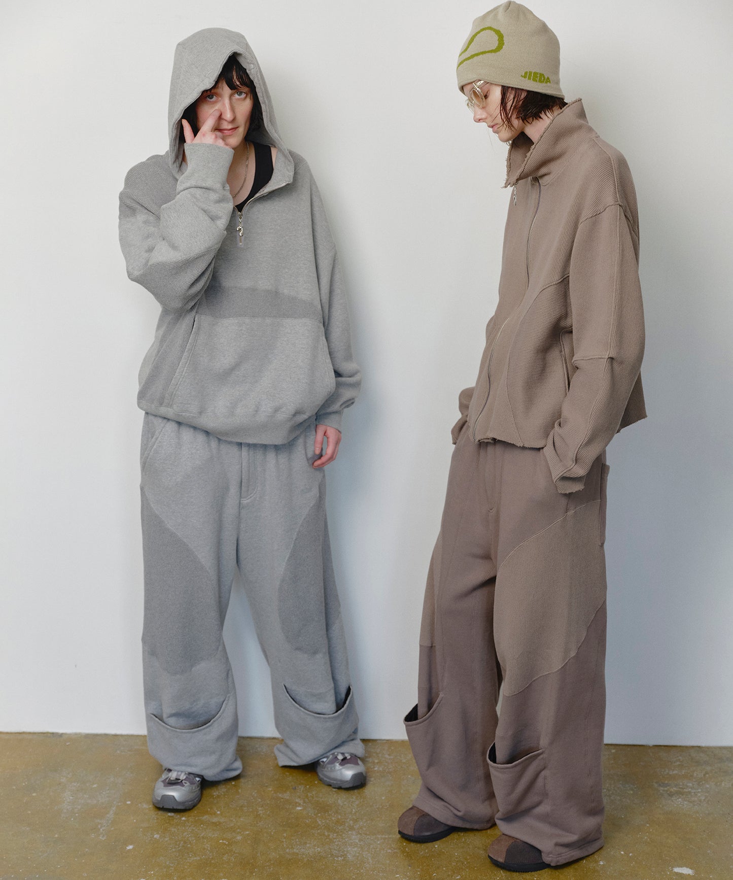CURVE OVER SWEAT PANTS