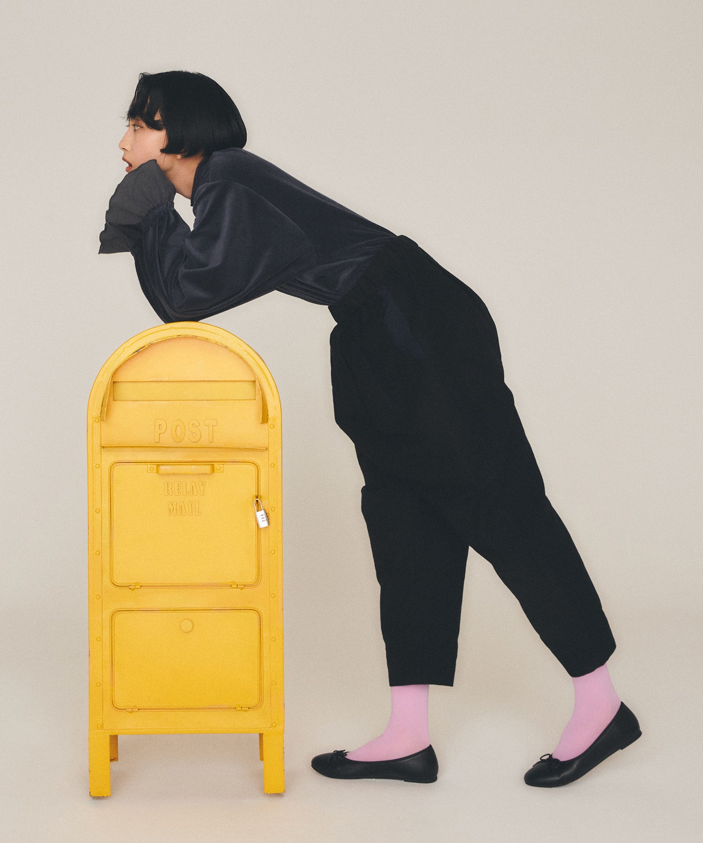 タックドローパンツ