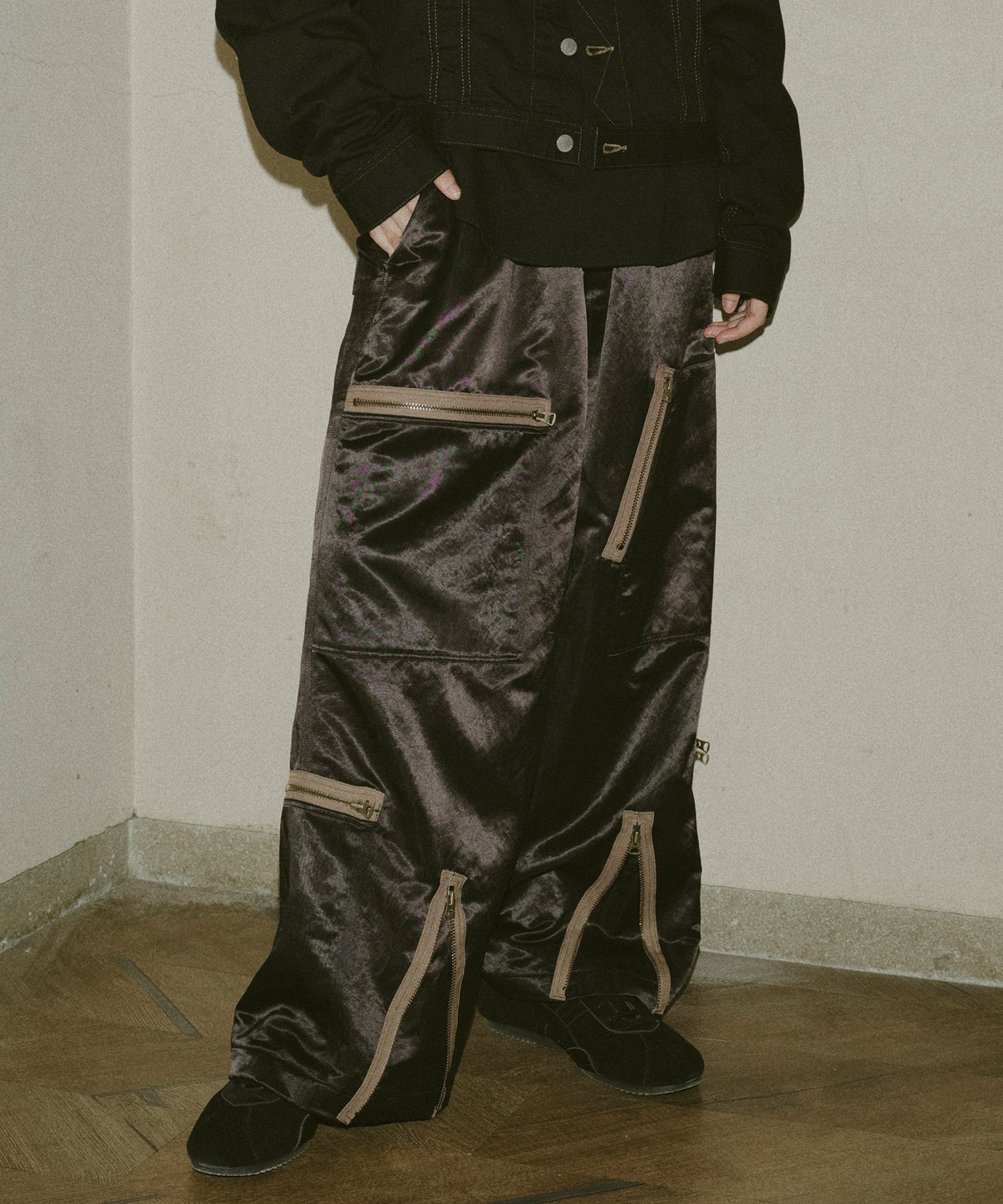 PARACHUTE ZIP PANTS