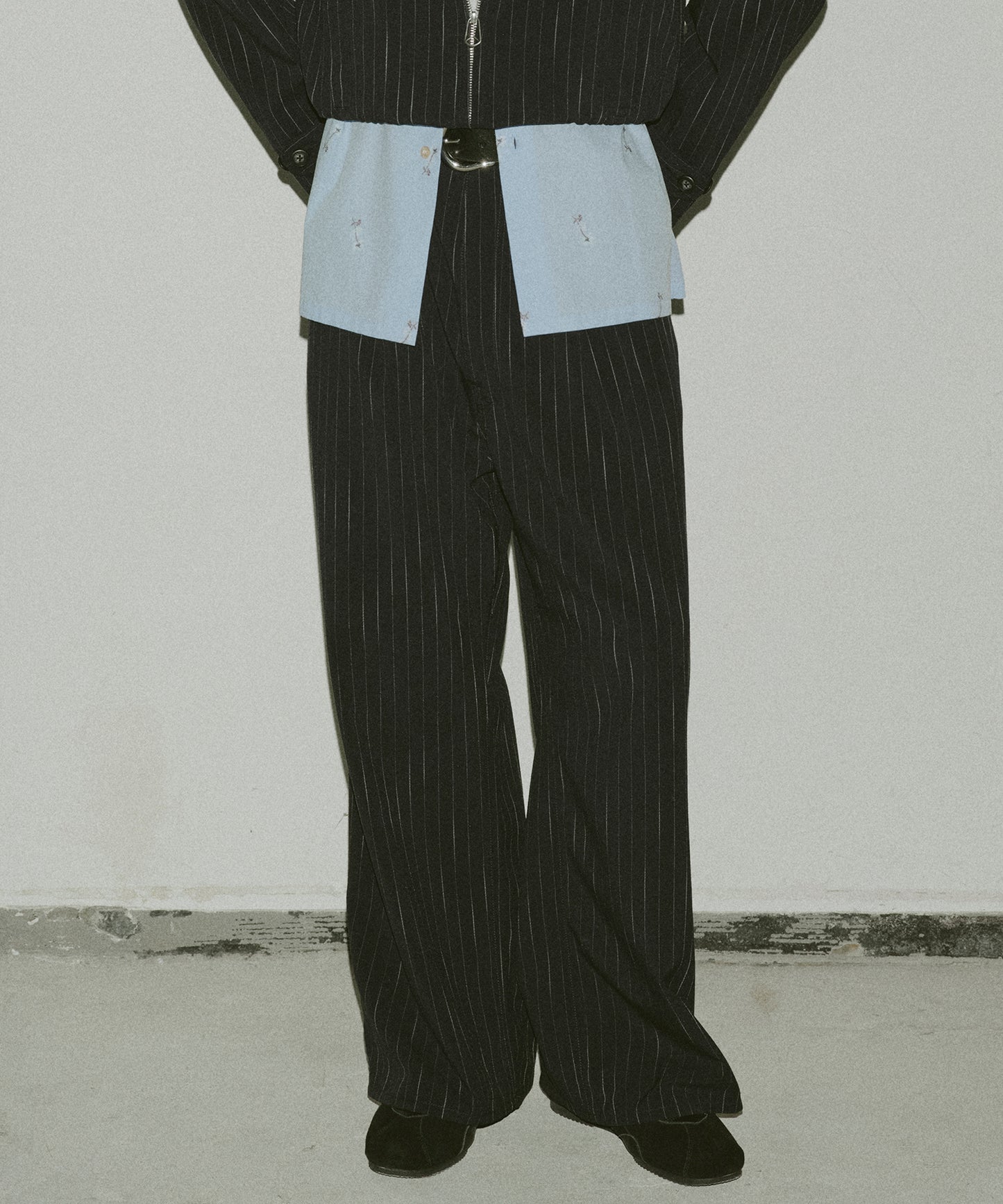 STRIPE WIDE ONE TUCK PANTS