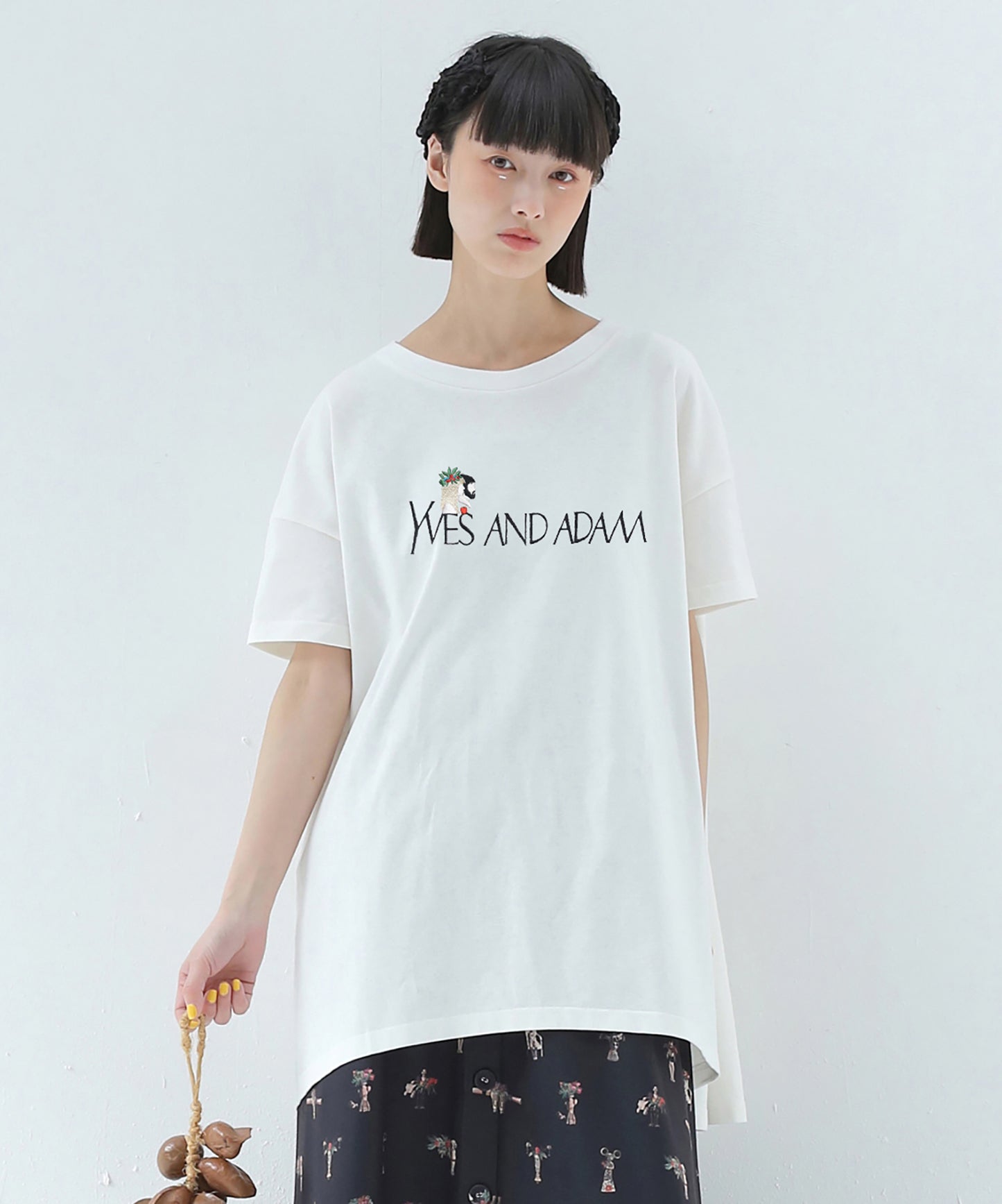 YVES AND ADAM Flare T-Shirt