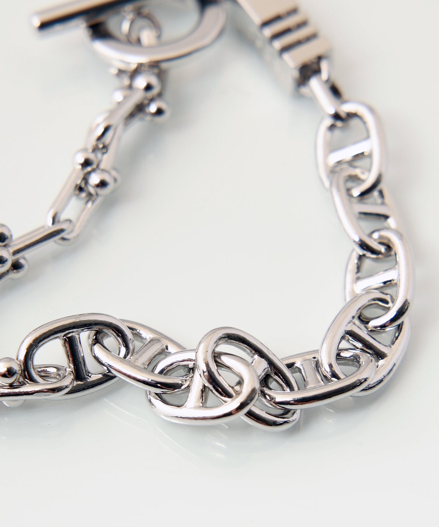 SWITCHING BRACELET B