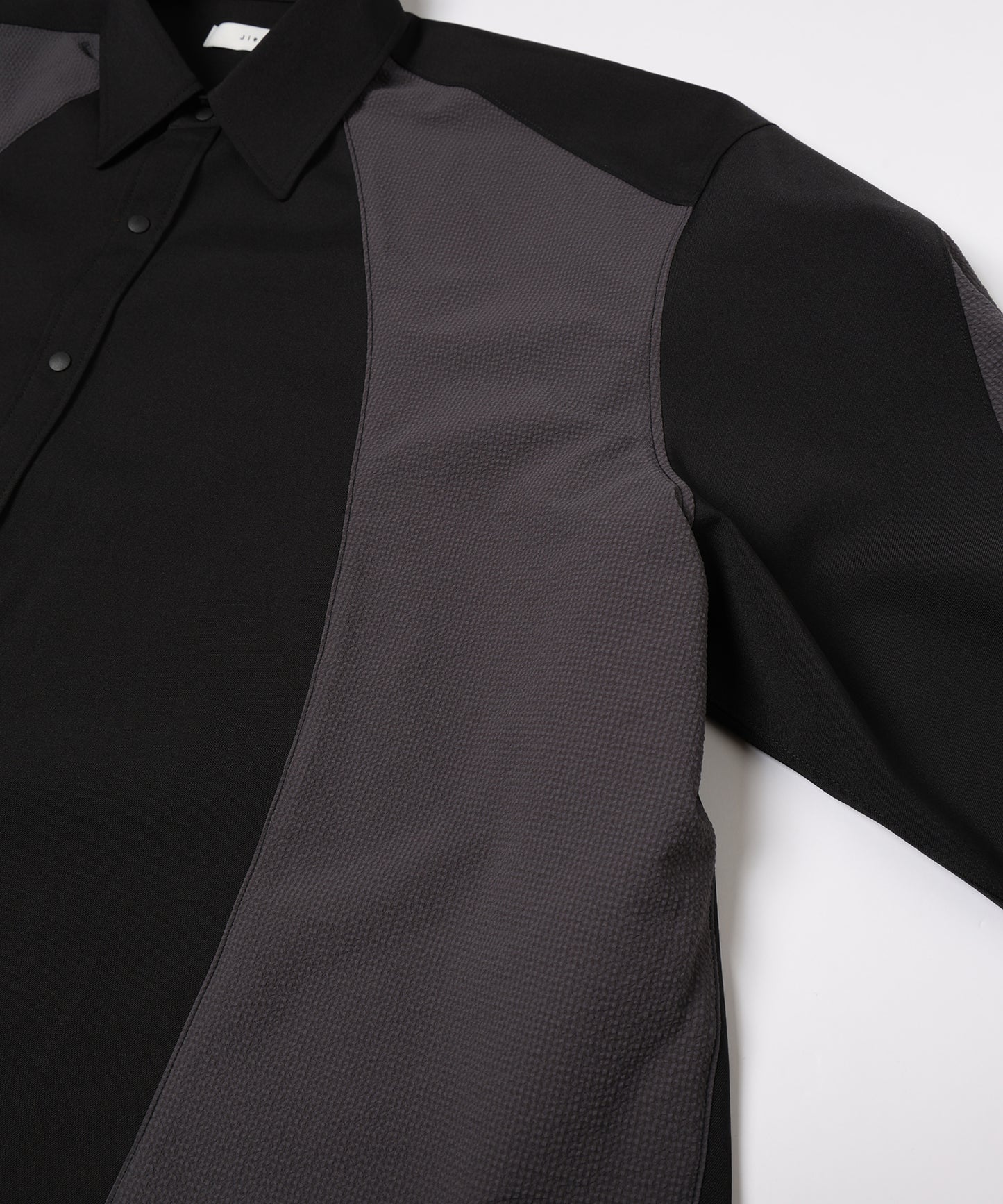 SWITCHING SHIRT