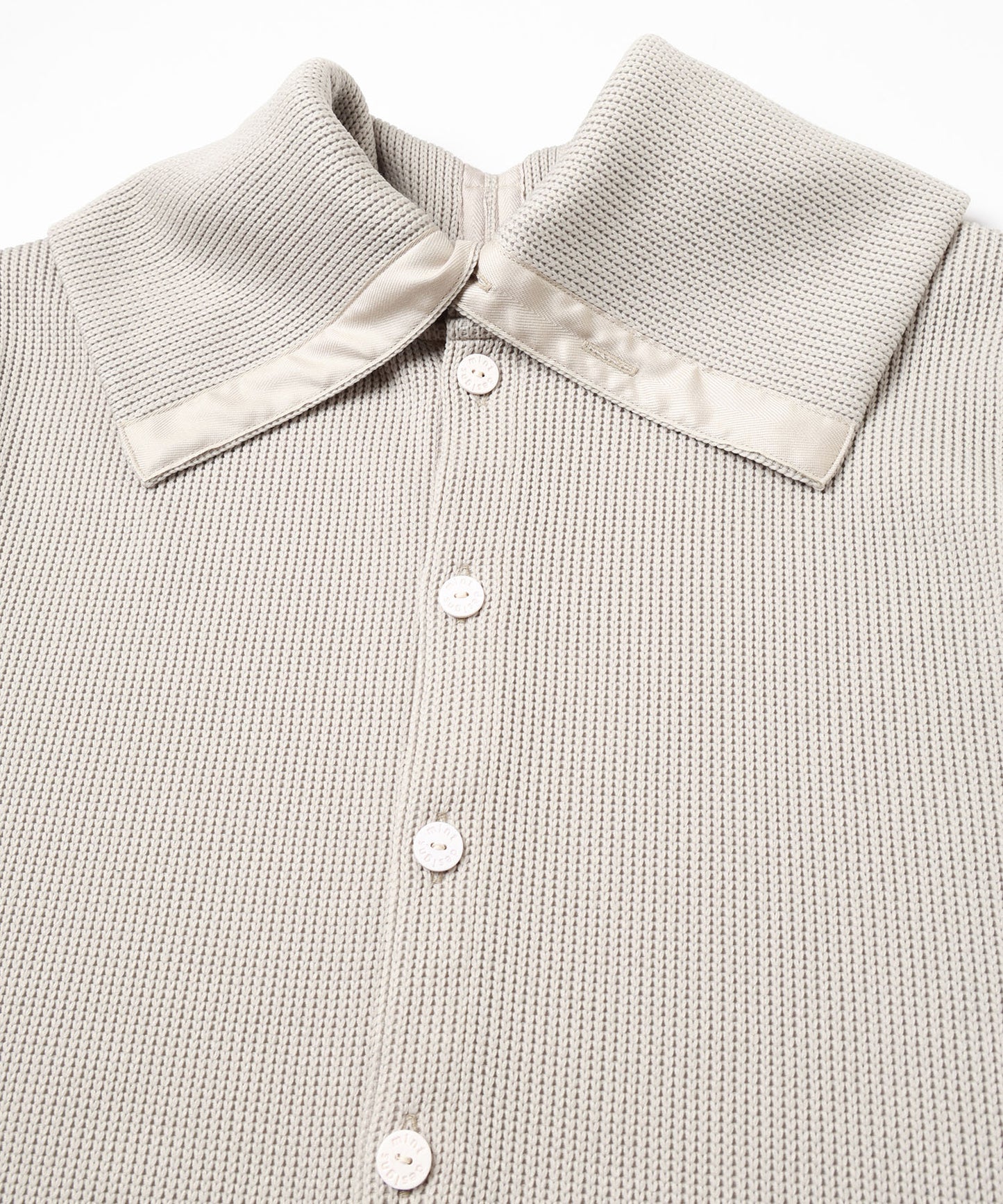 DUMBO COLLAR CARDIGAN