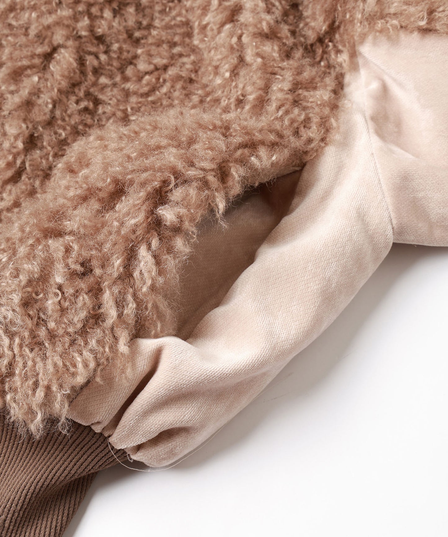 AIRY POODLE BLOUSON