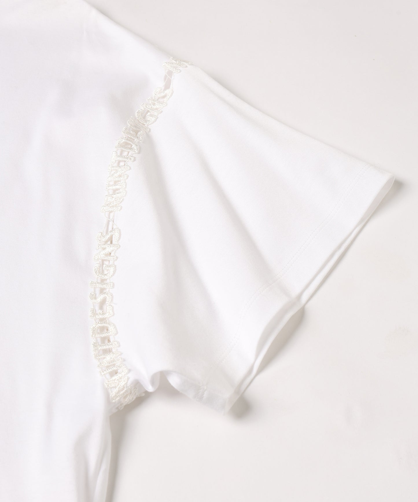 LACE T-SHIRT / レースTシャツ