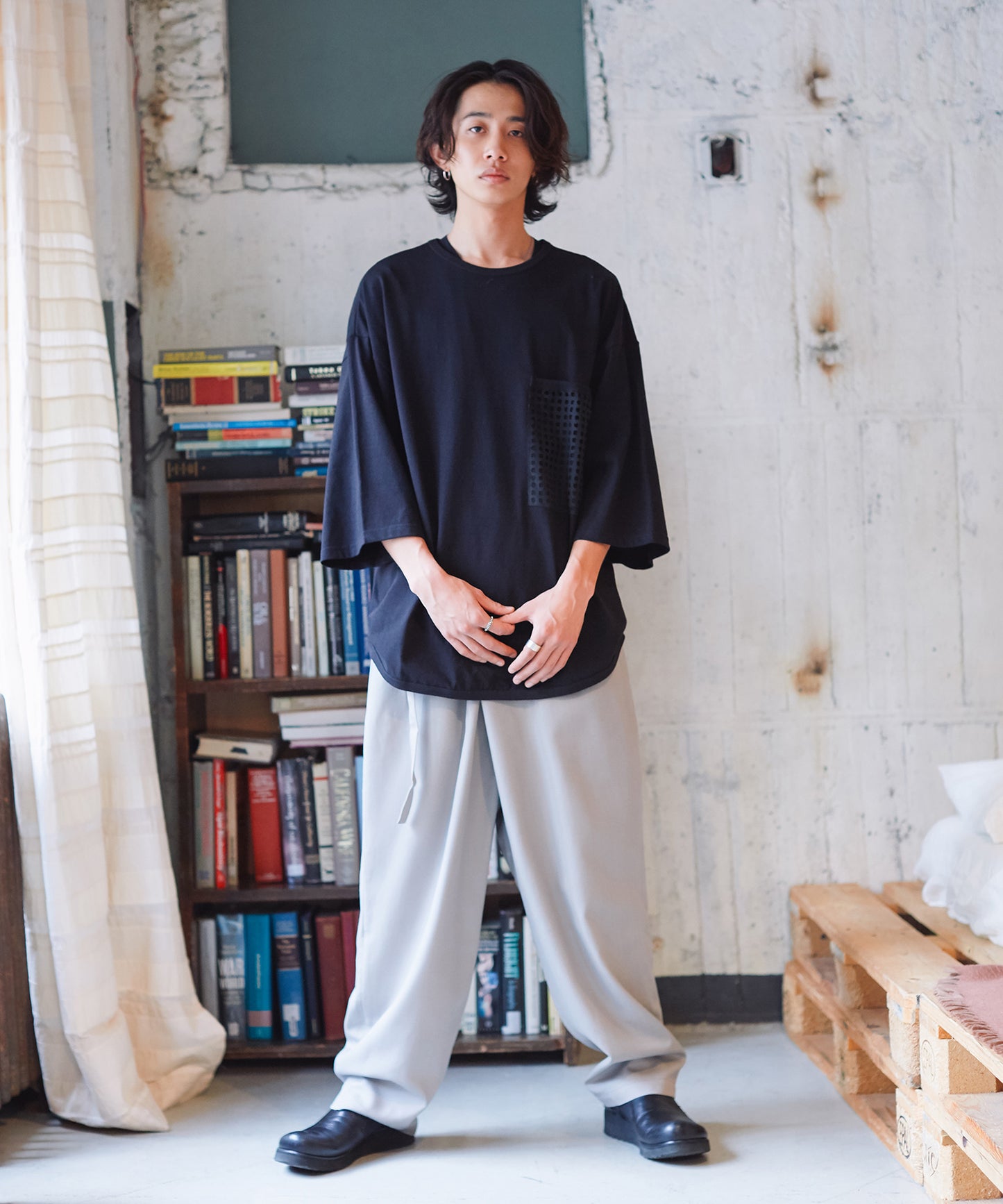ANLIO × sneeuw グリットポケットTEE & MULTI USE AROMA SPRAY 「run through the forest」