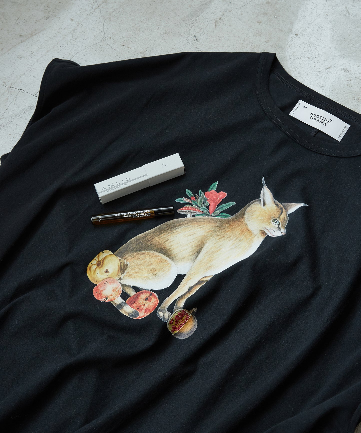 ANLIO × BEDSIDEDRAMA Nostalgic Still Life TEE & MULTI USE AROMA SPRAY 「Nostalgic Still Life」