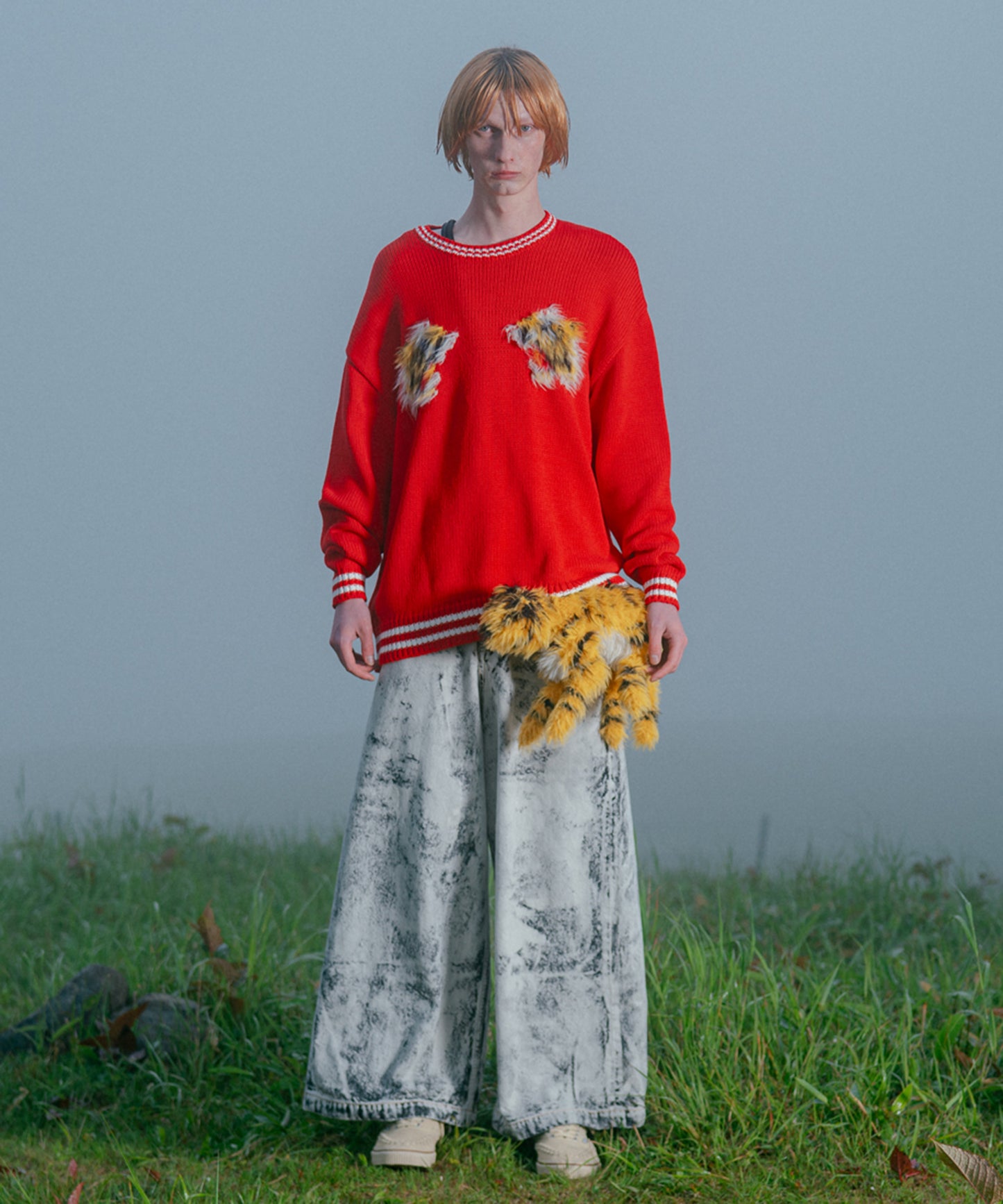 TIGER KNIT