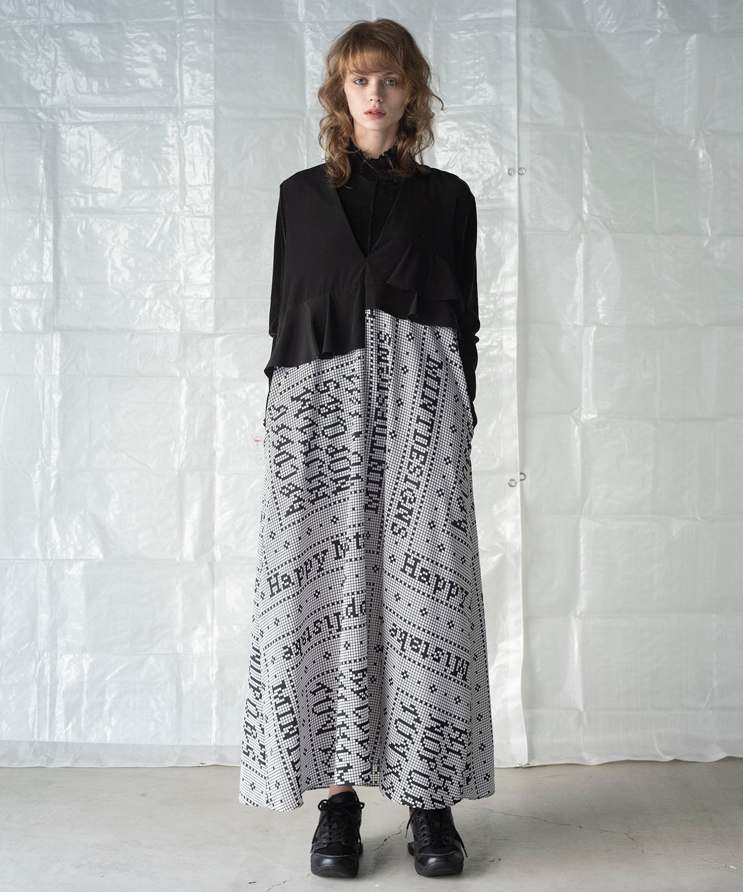 MOSAIC TILE GILET DRESS / モザイクタイルジレドレス