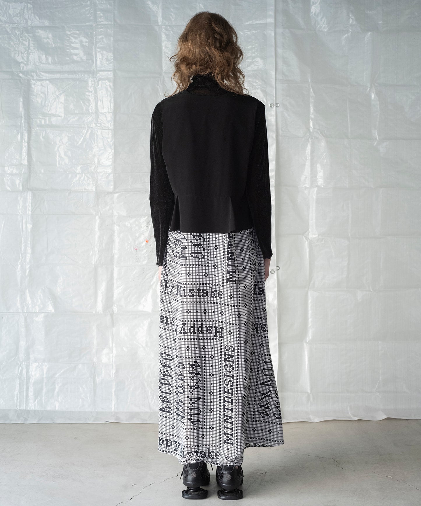 MOSAIC TILE GILET DRESS / モザイクタイルジレドレス