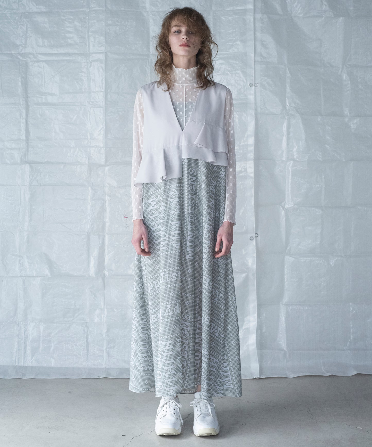 MOSAIC TILE GILET DRESS / モザイクタイルジレドレス