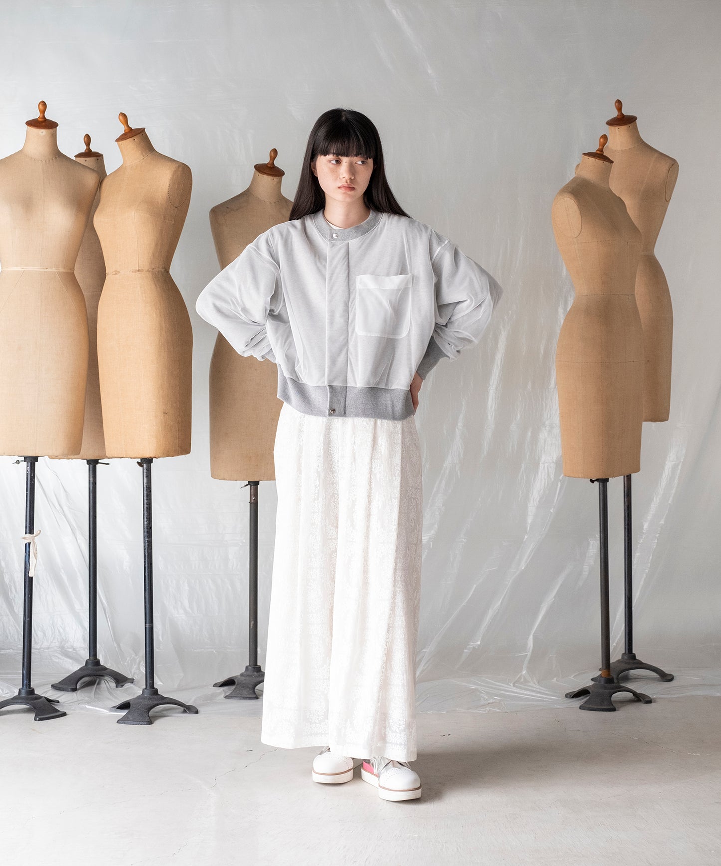 FROST FLOWER TUCK PANTS / フロストフラワータックパンツ