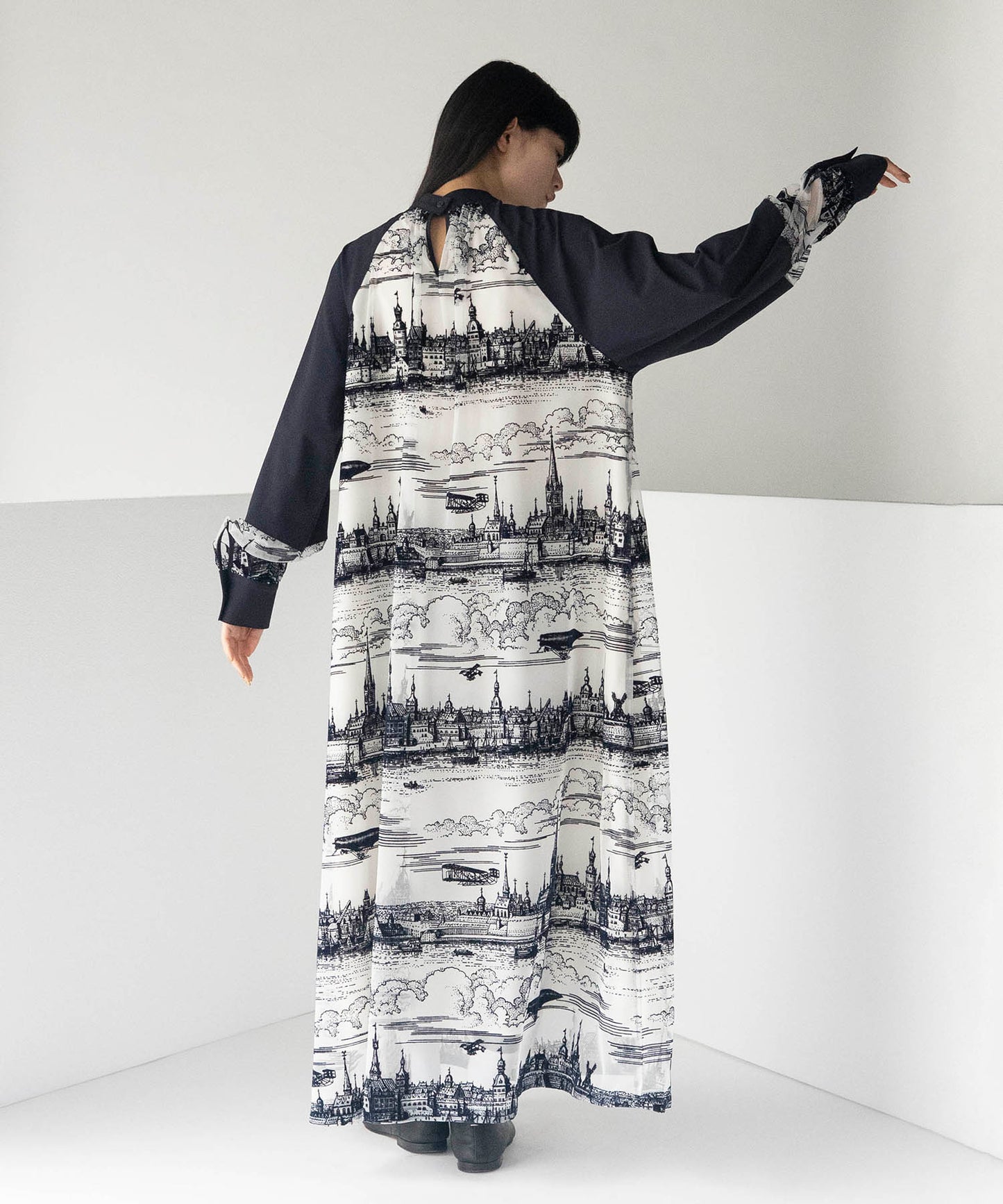 TOILE DE JOUY DRESS