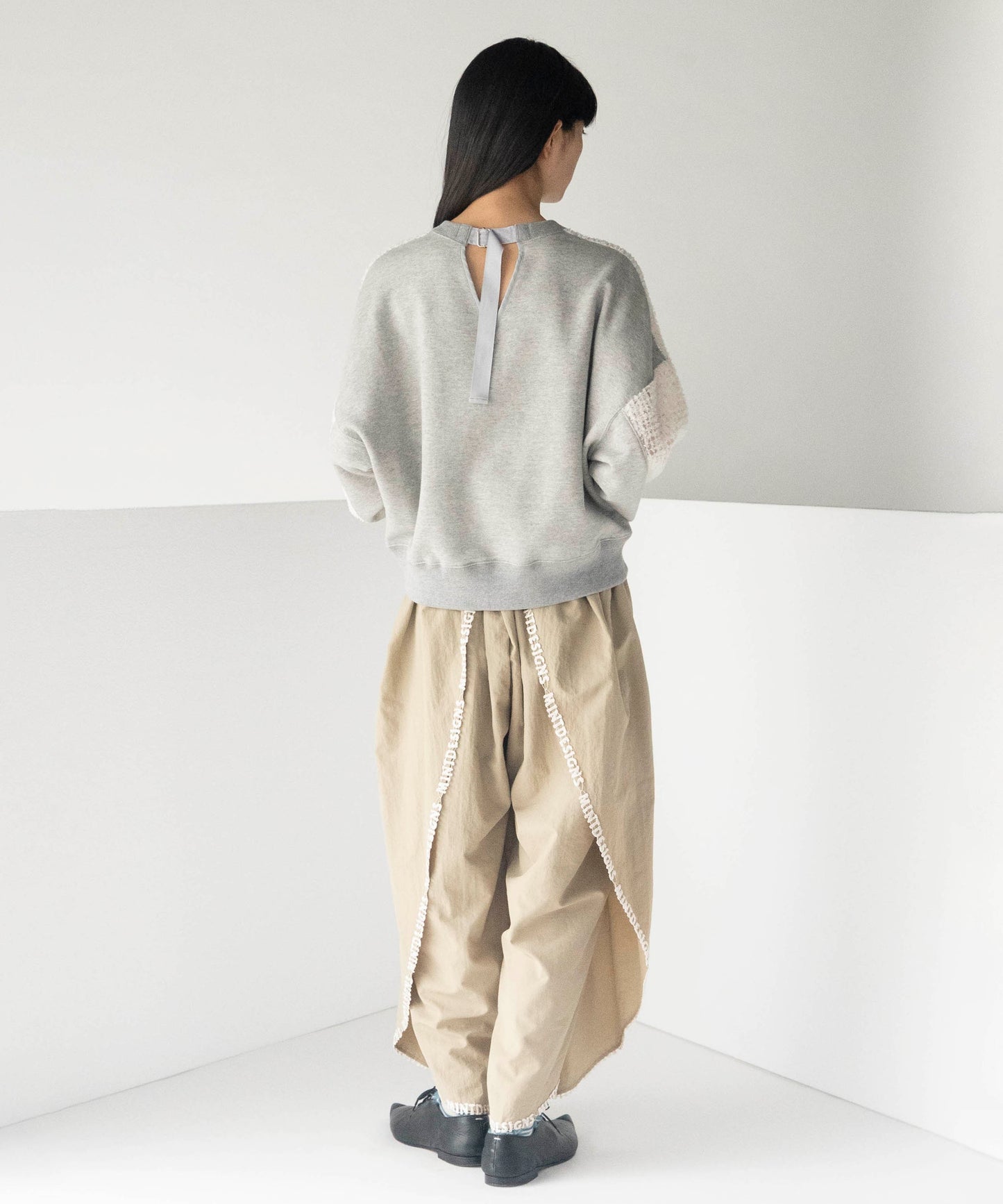 LACE OVAL PANTS