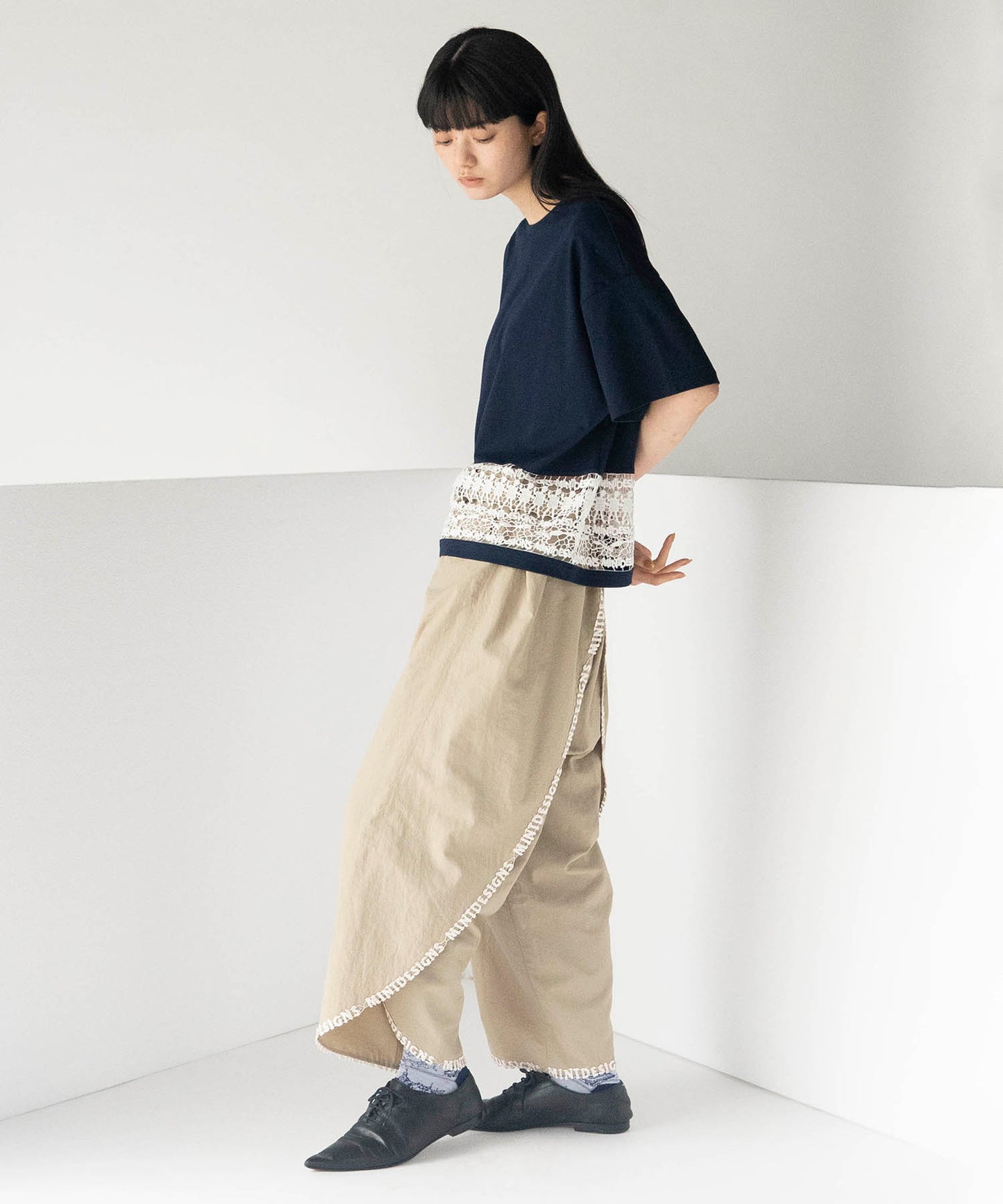 LACE OVAL PANTS