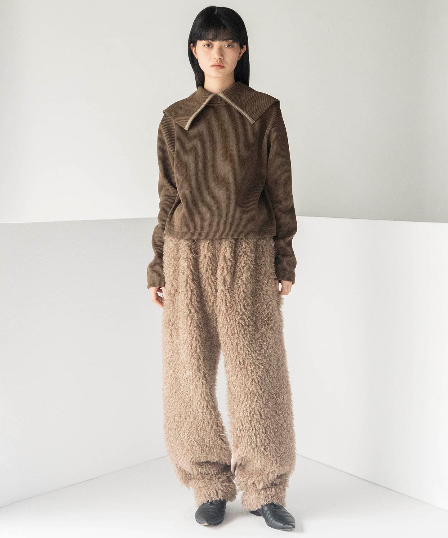 DUMBO COLLAR CARDIGAN