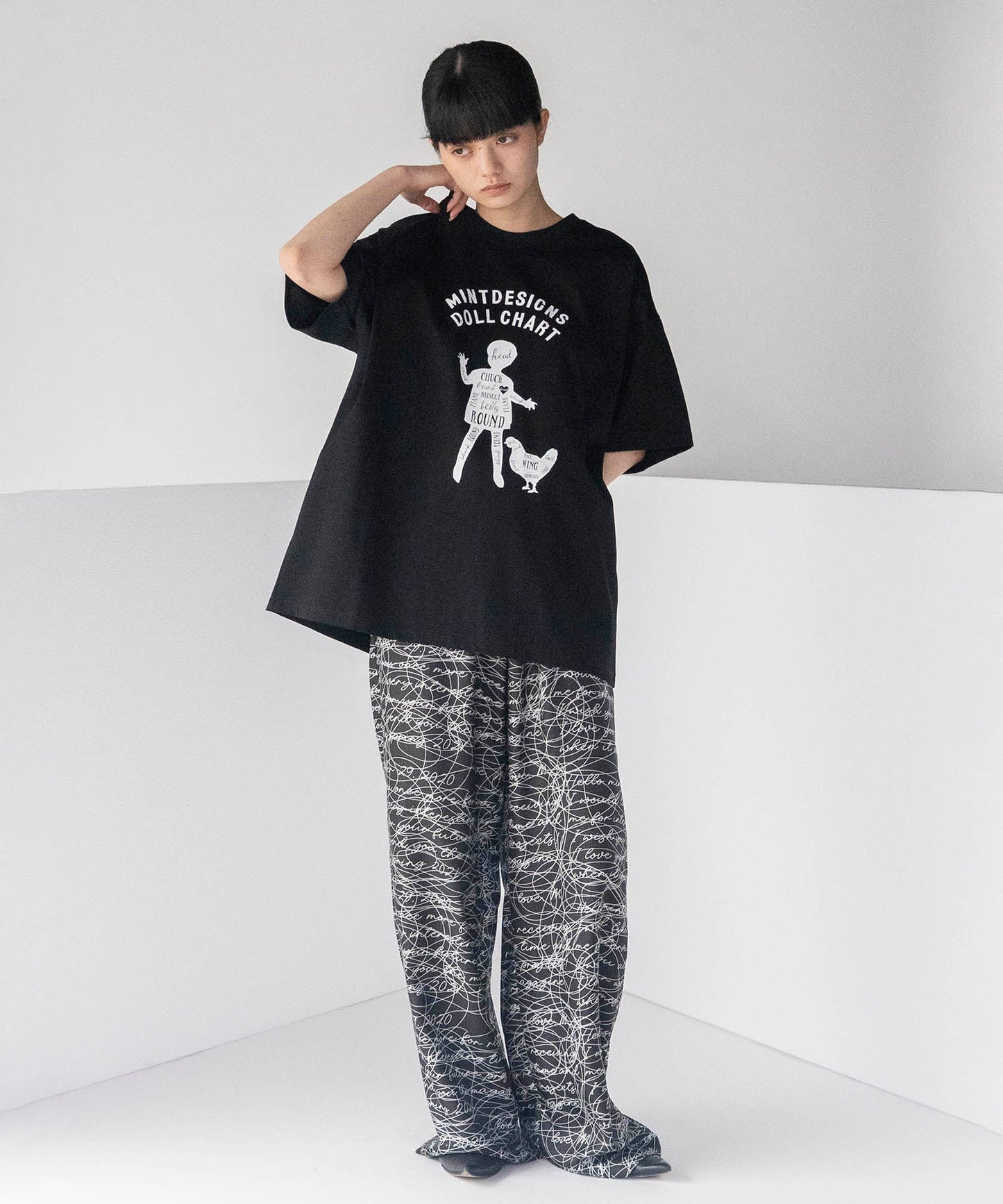 DOLL CHART T-SHIRT