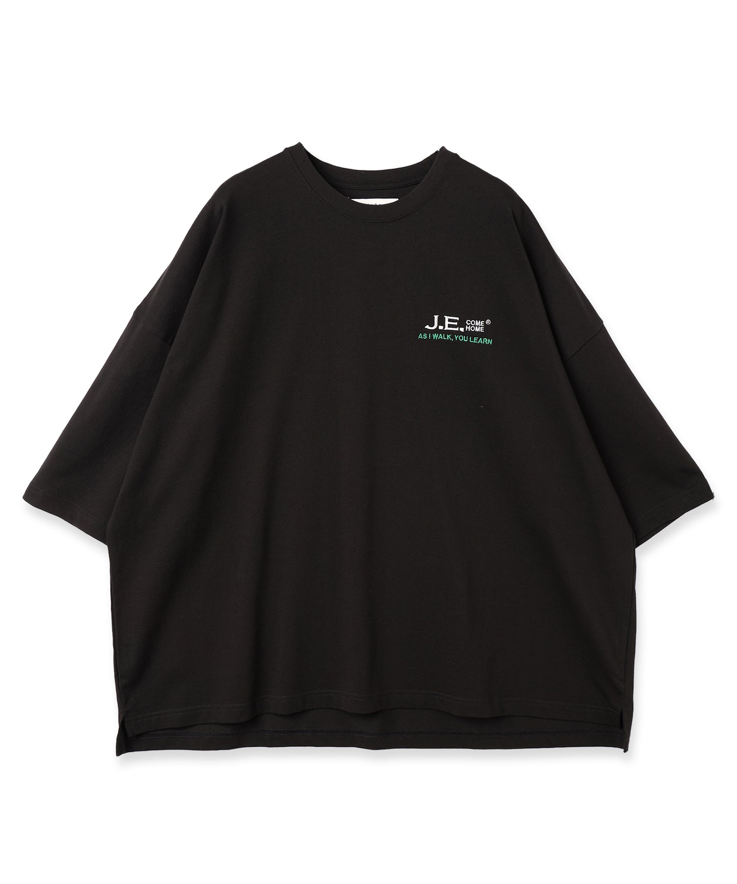 JE EMBROIDERY TEE