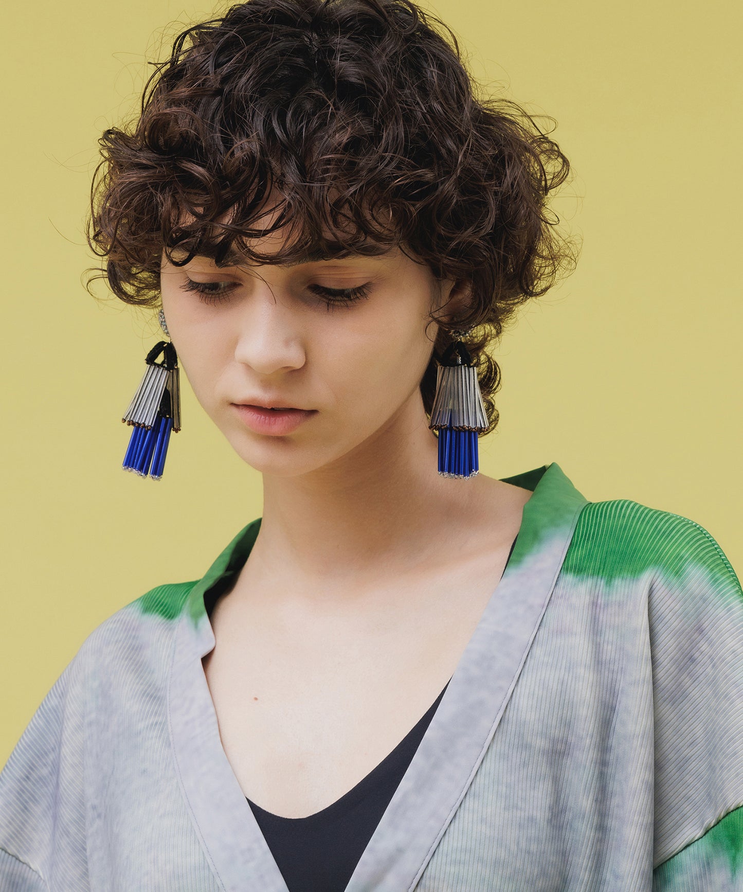 BEADS FRINGE EARRING