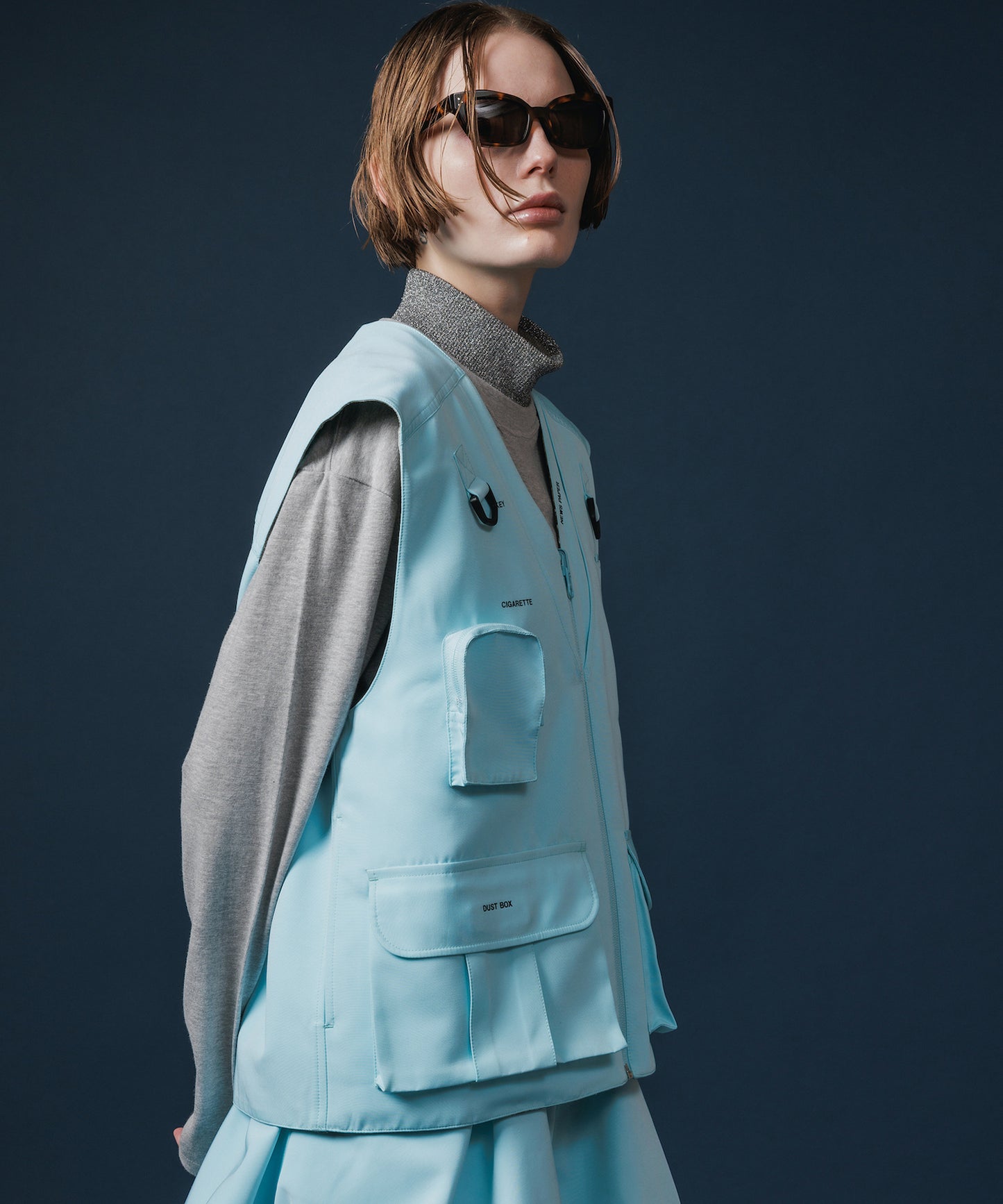 REVERSIBLE MULTI POCKET VEST