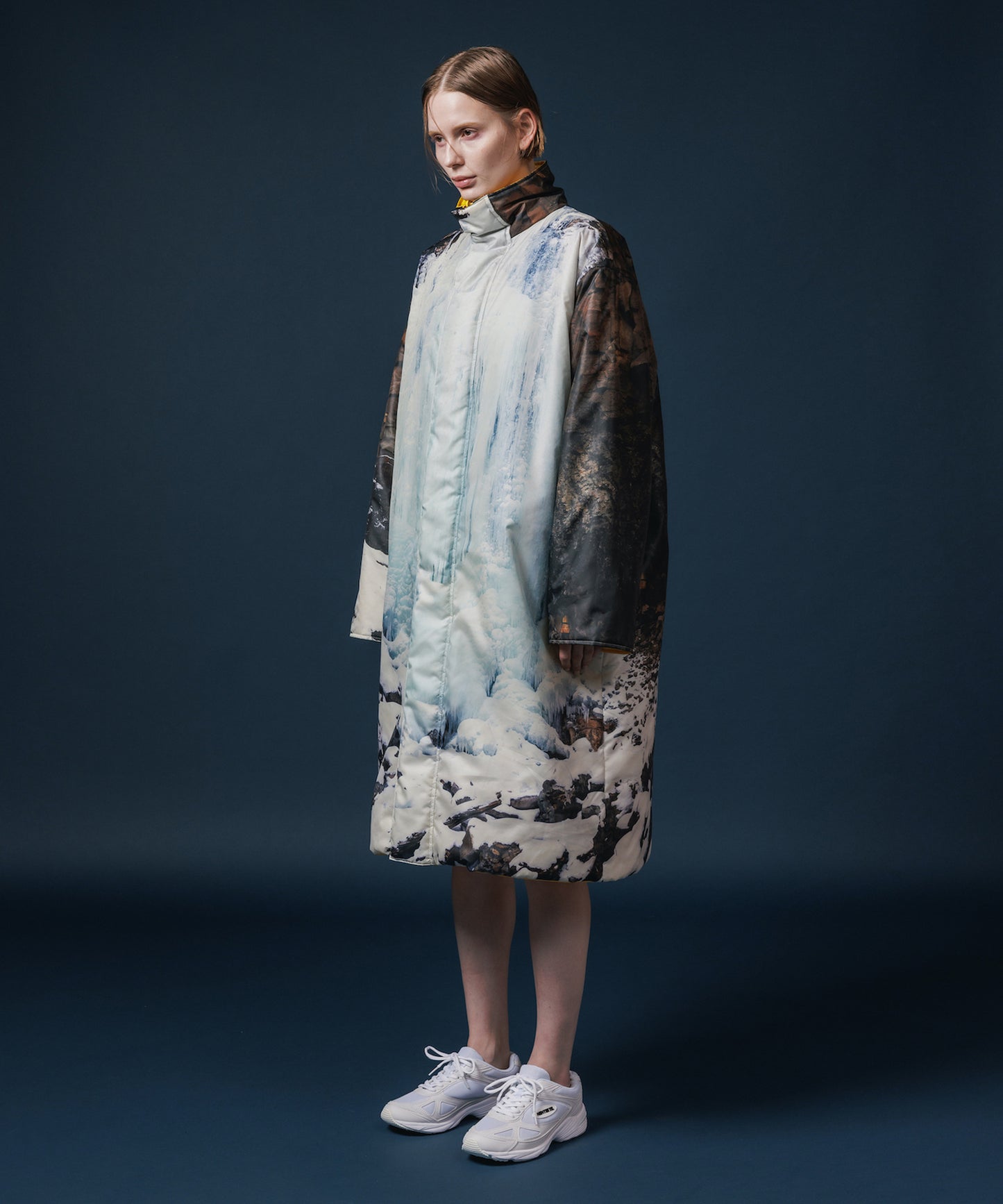 REVERSIBLE PADDING COAT