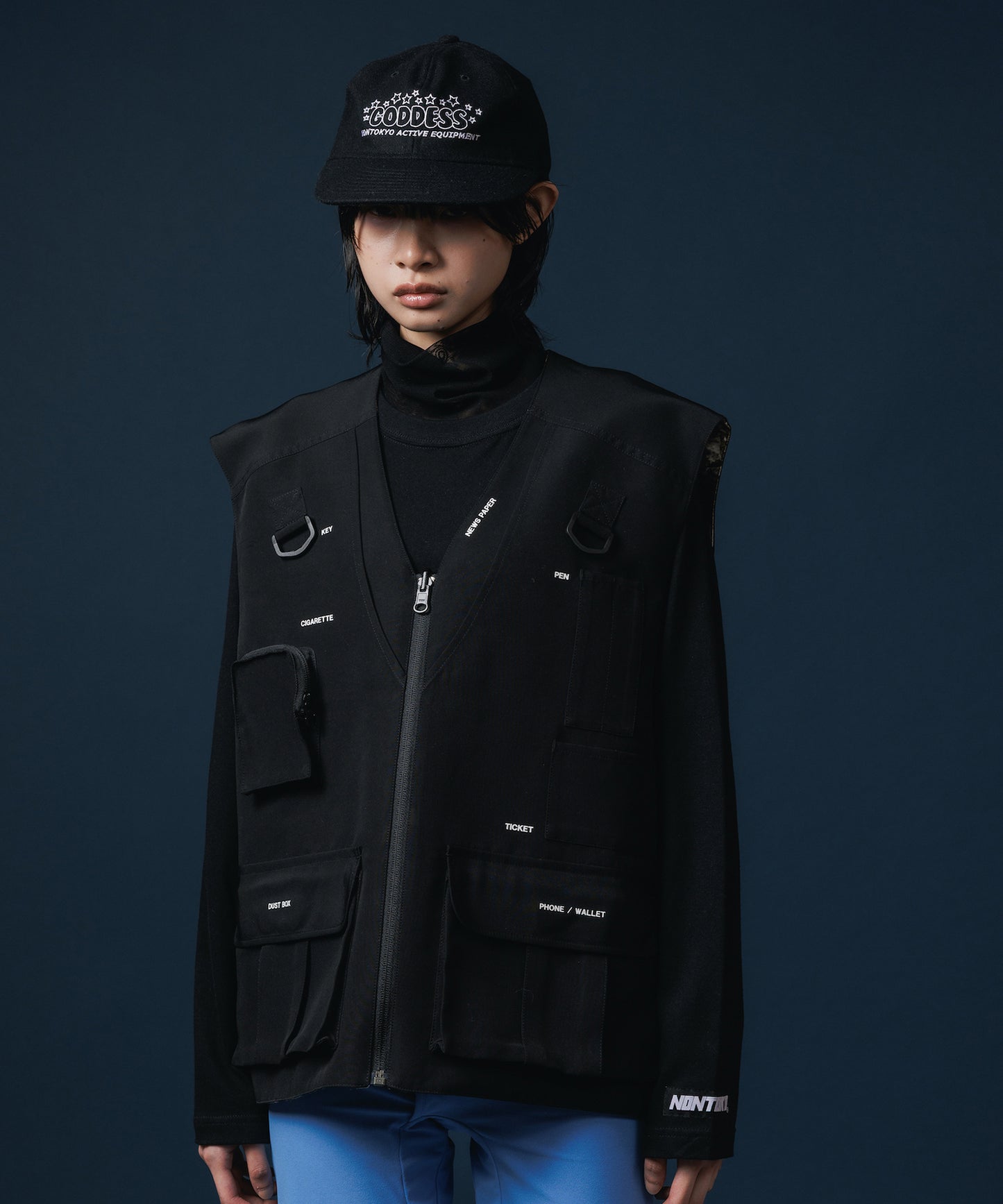 REVERSIBLE MULTI POCKET VEST