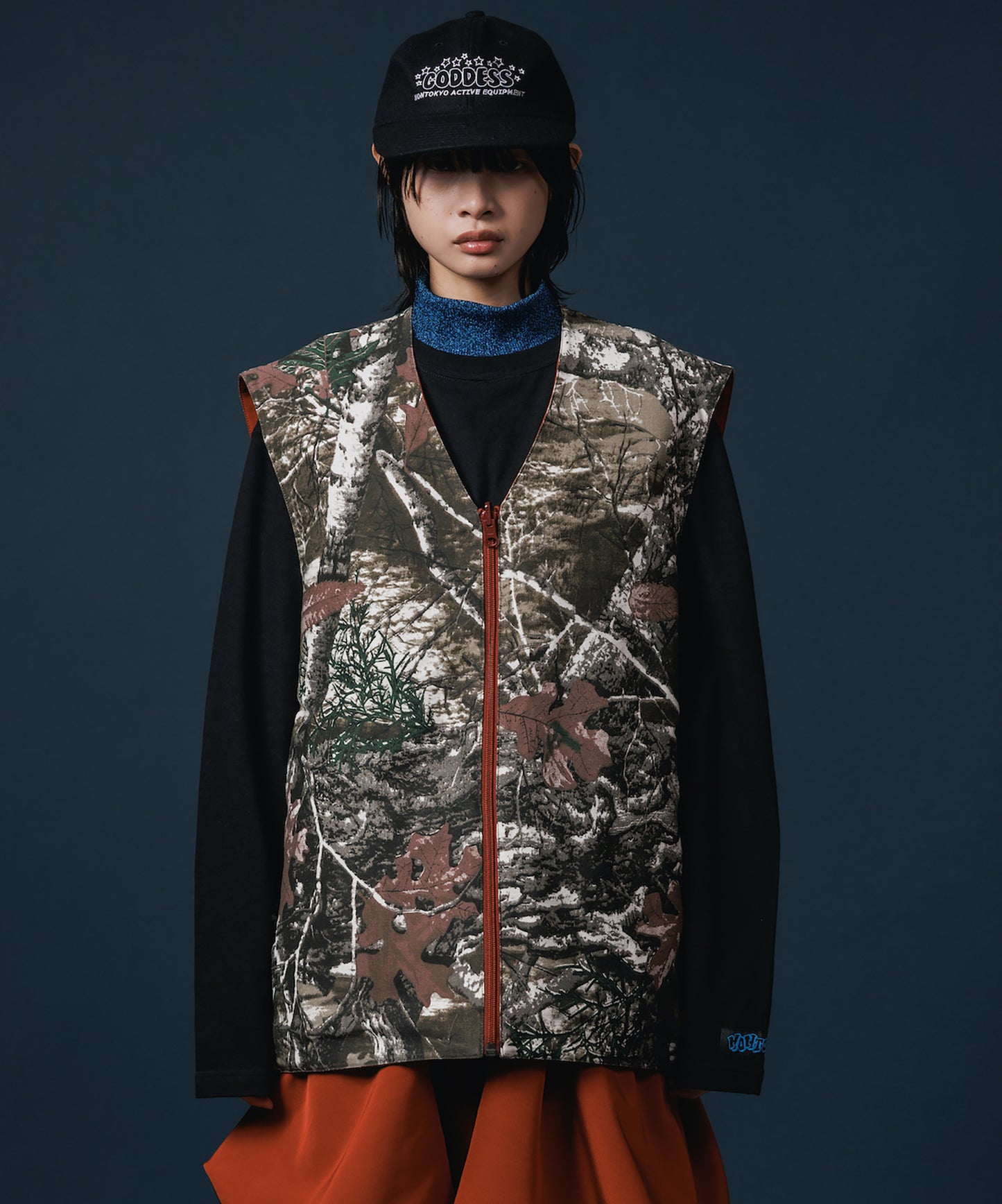 REVERSIBLE MULTI POCKET VEST
