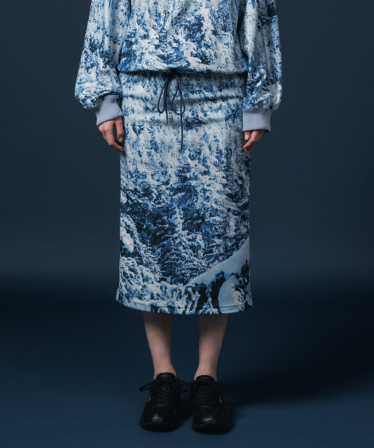 PRINT FLEECE TIGHT SKIRT