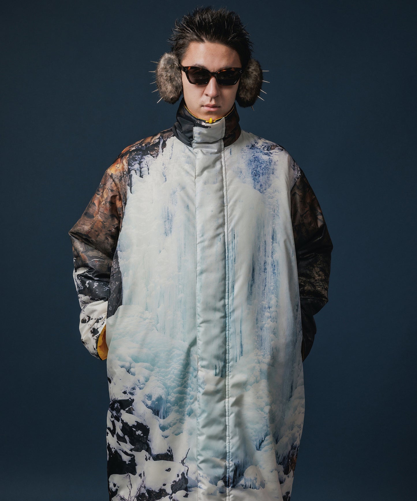 REVERSIBLE PADDING COAT