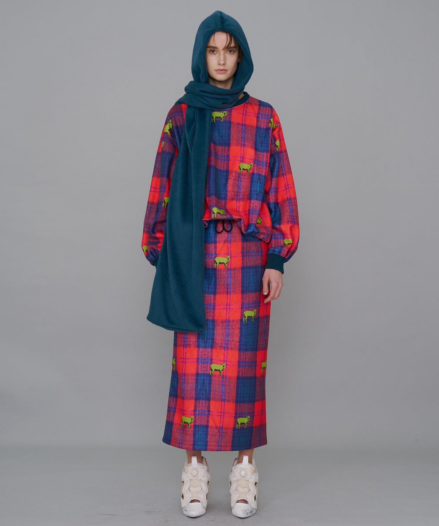 PRINT FLEECE LONG SKIRT