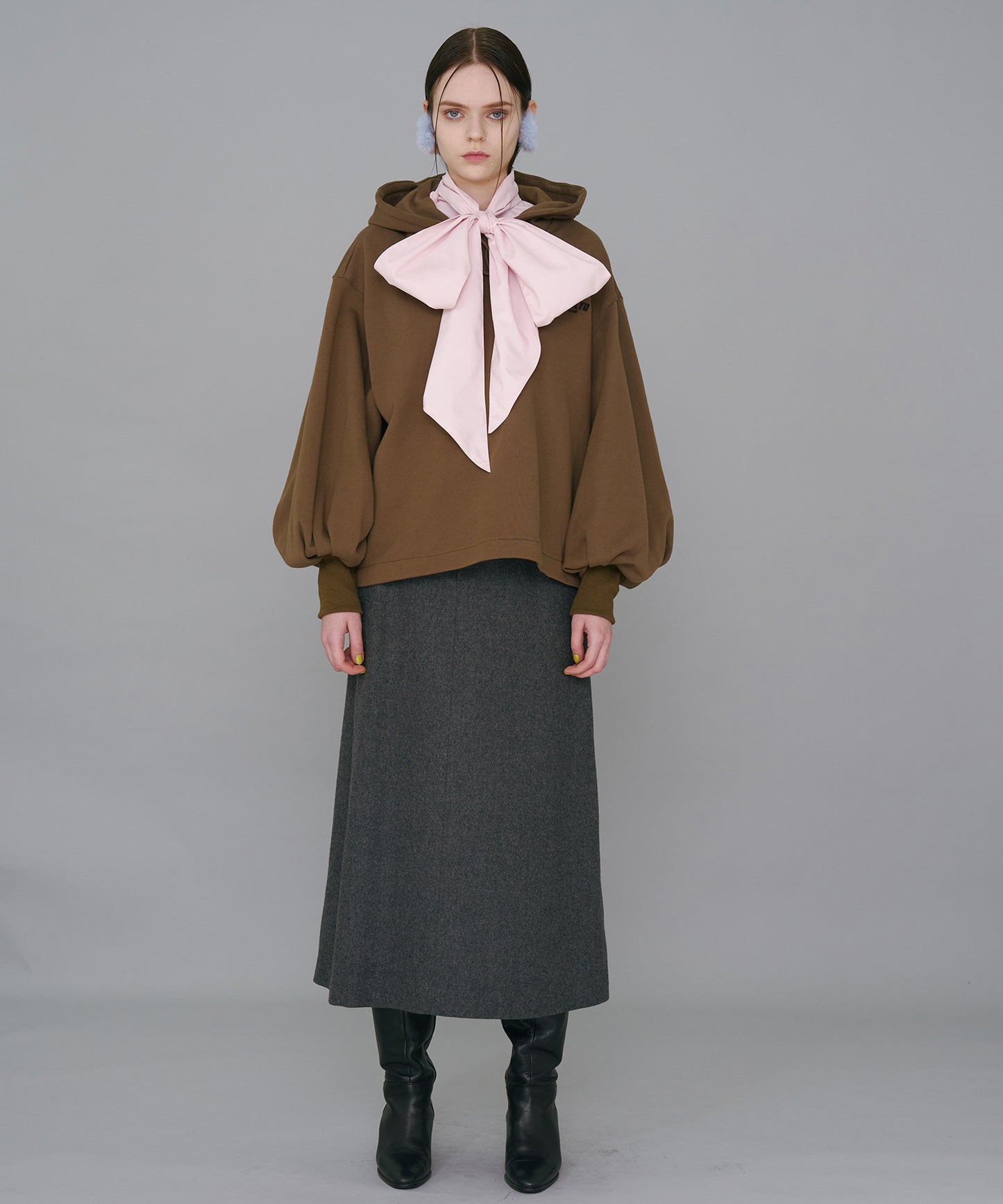 BACK PLEATS SWEAT PARKA