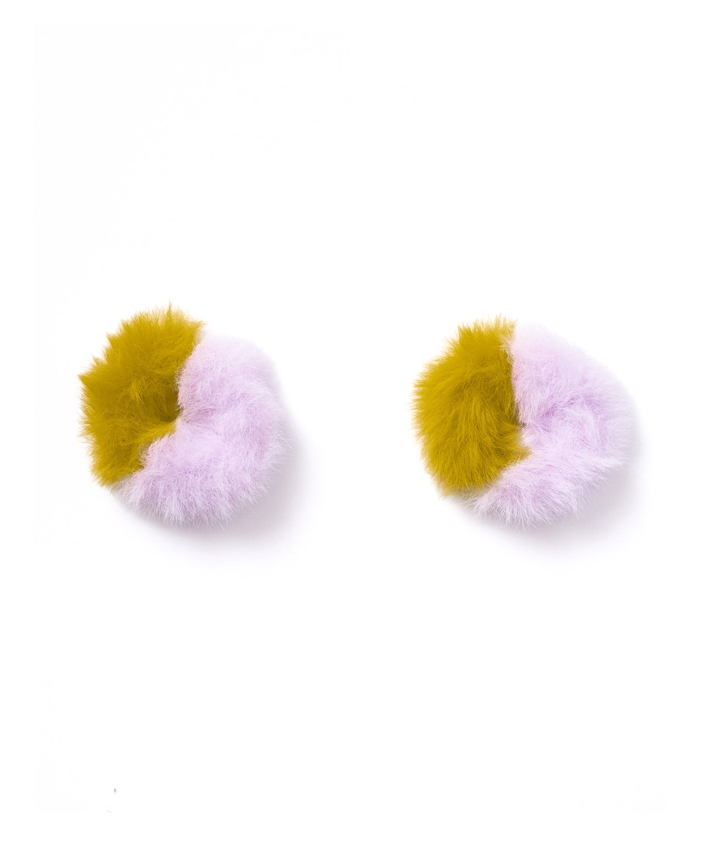 BICOLOR FUR EAR CUFF