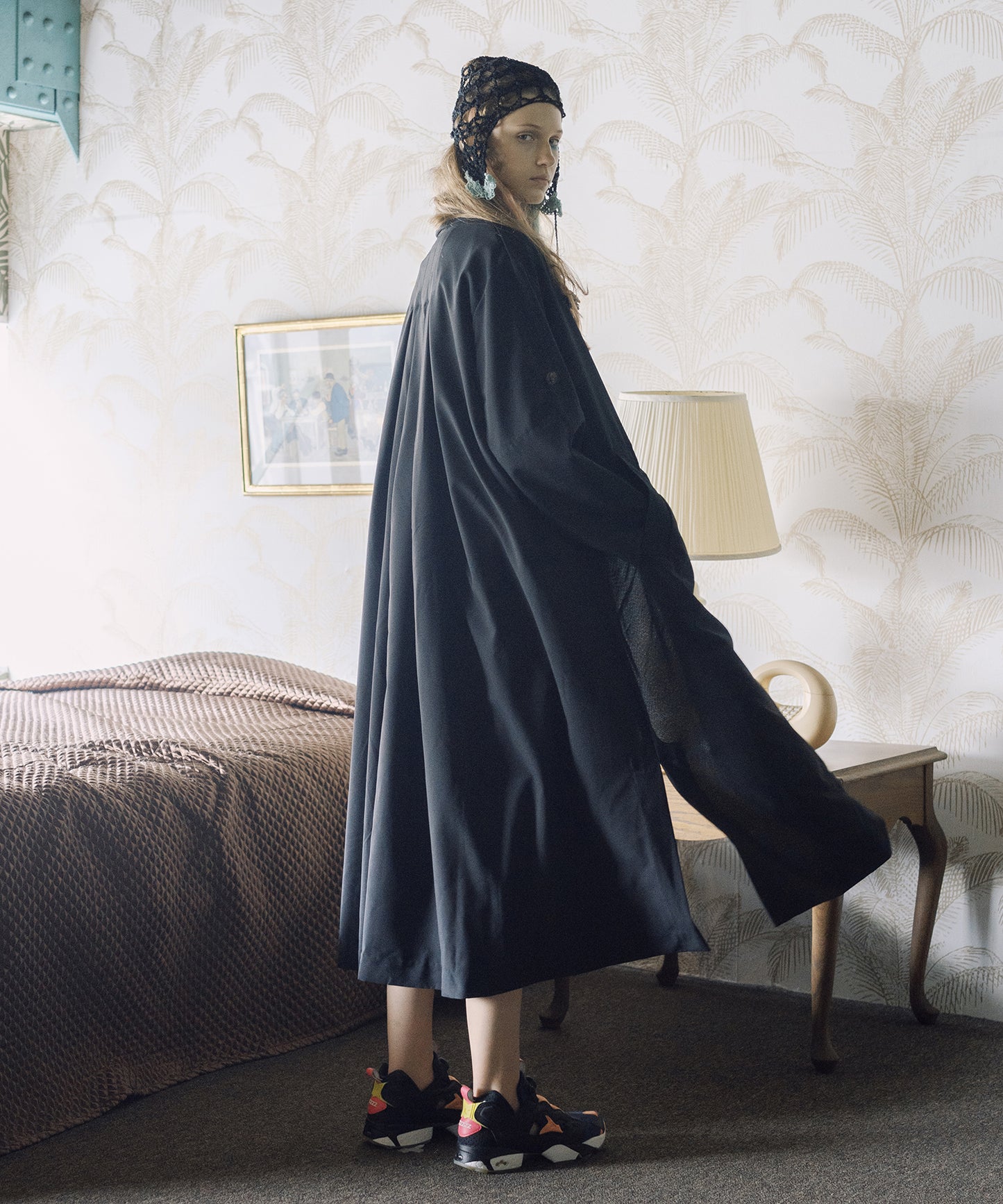 Big Tuck Loose Sleeve Coat