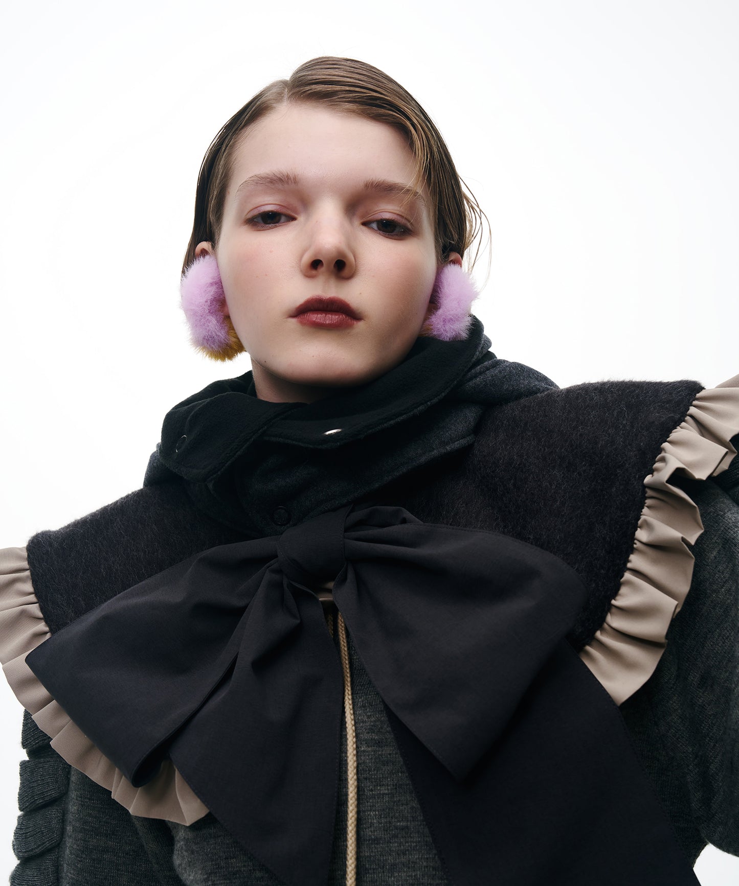 REVERSIBLE FRILL COLLAR