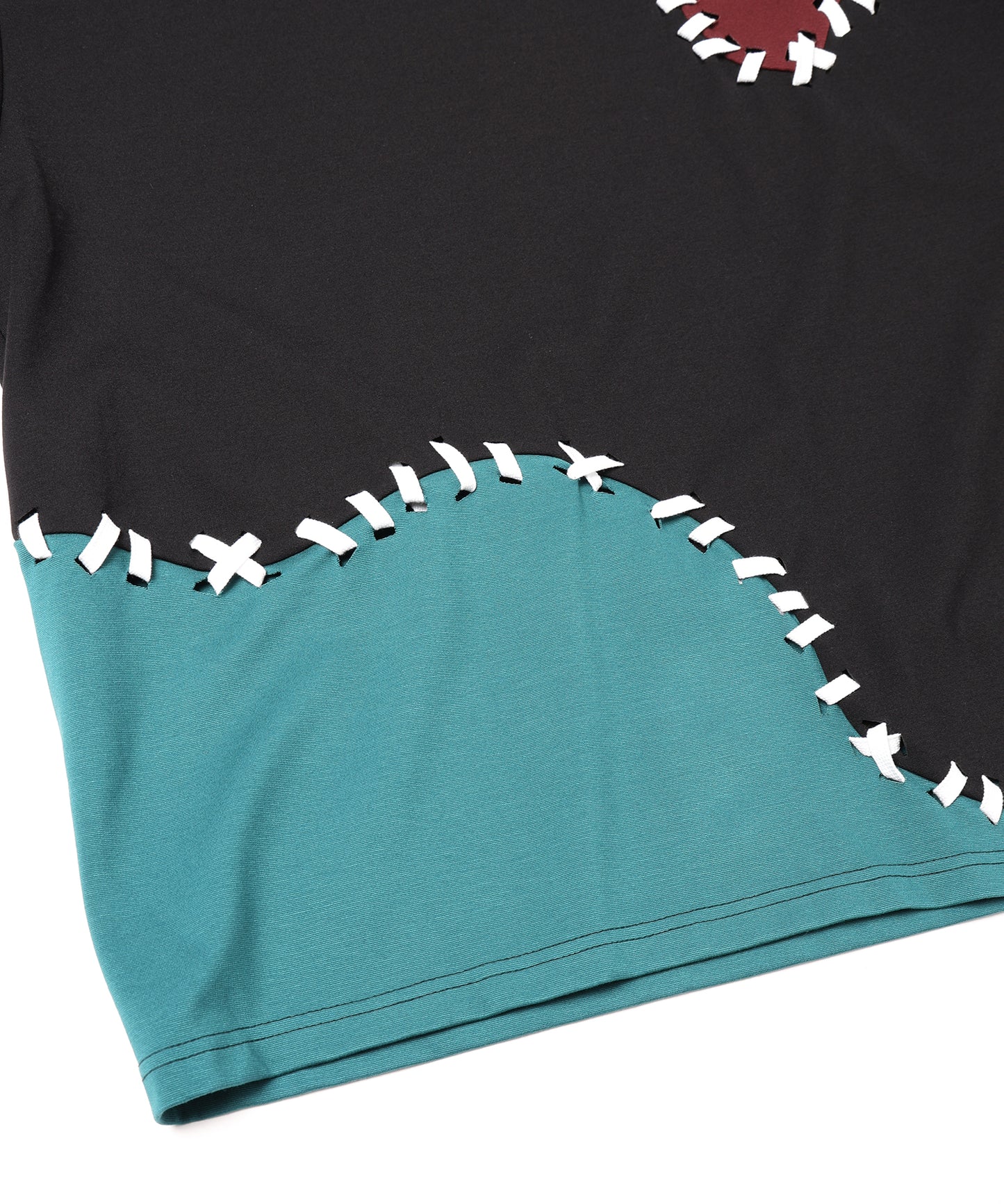 HAND STITCH DOCKING TEE