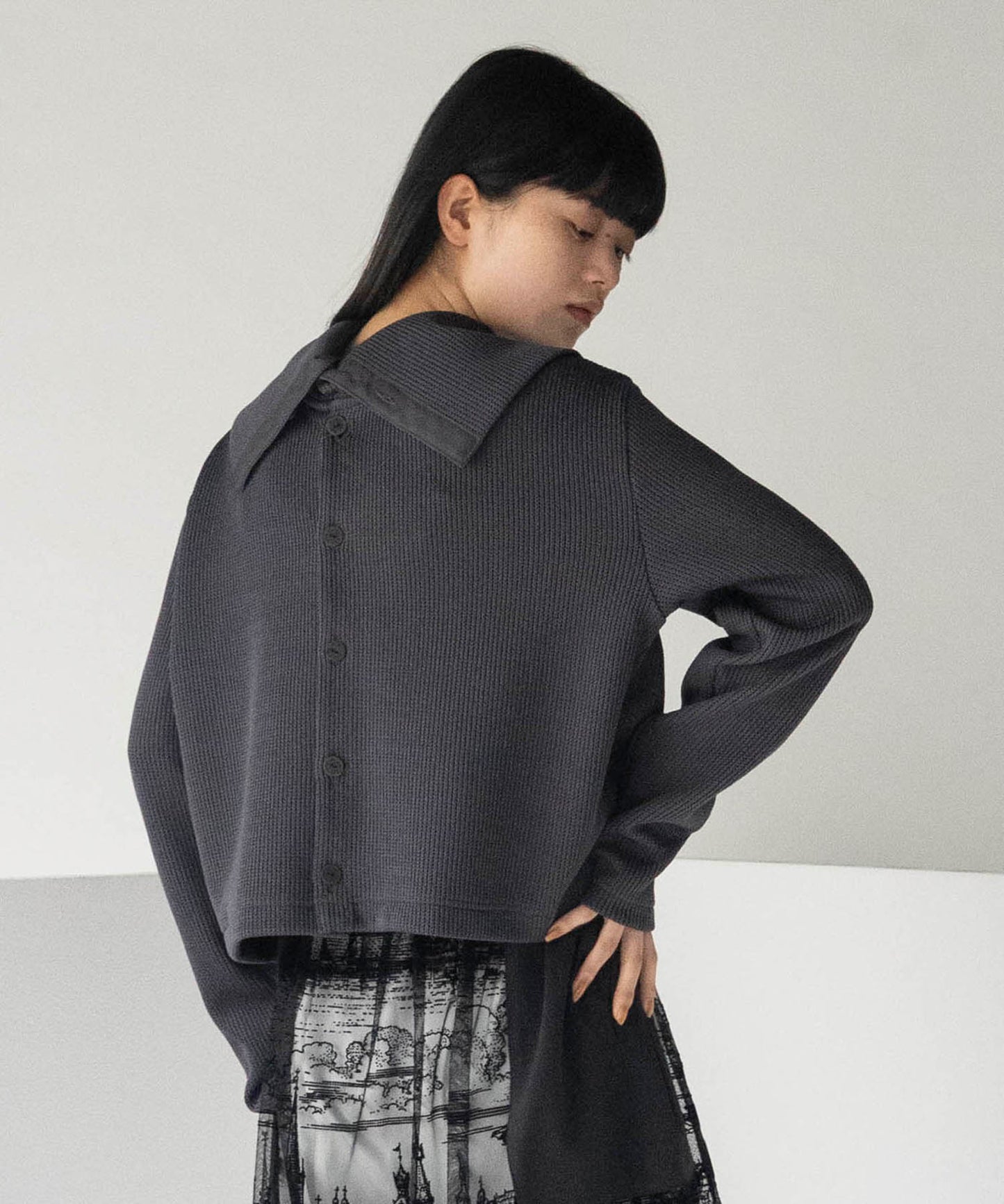 DUMBO COLLAR CARDIGAN