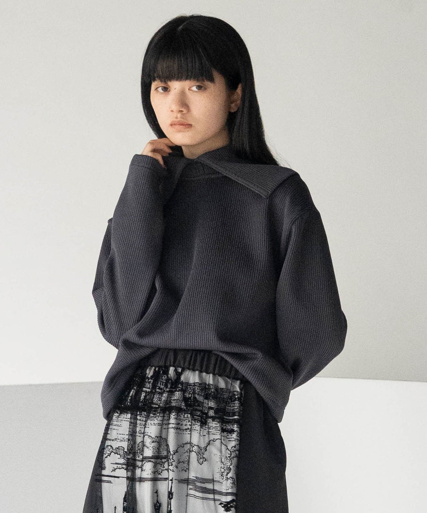 DUMBO COLLAR CARDIGAN