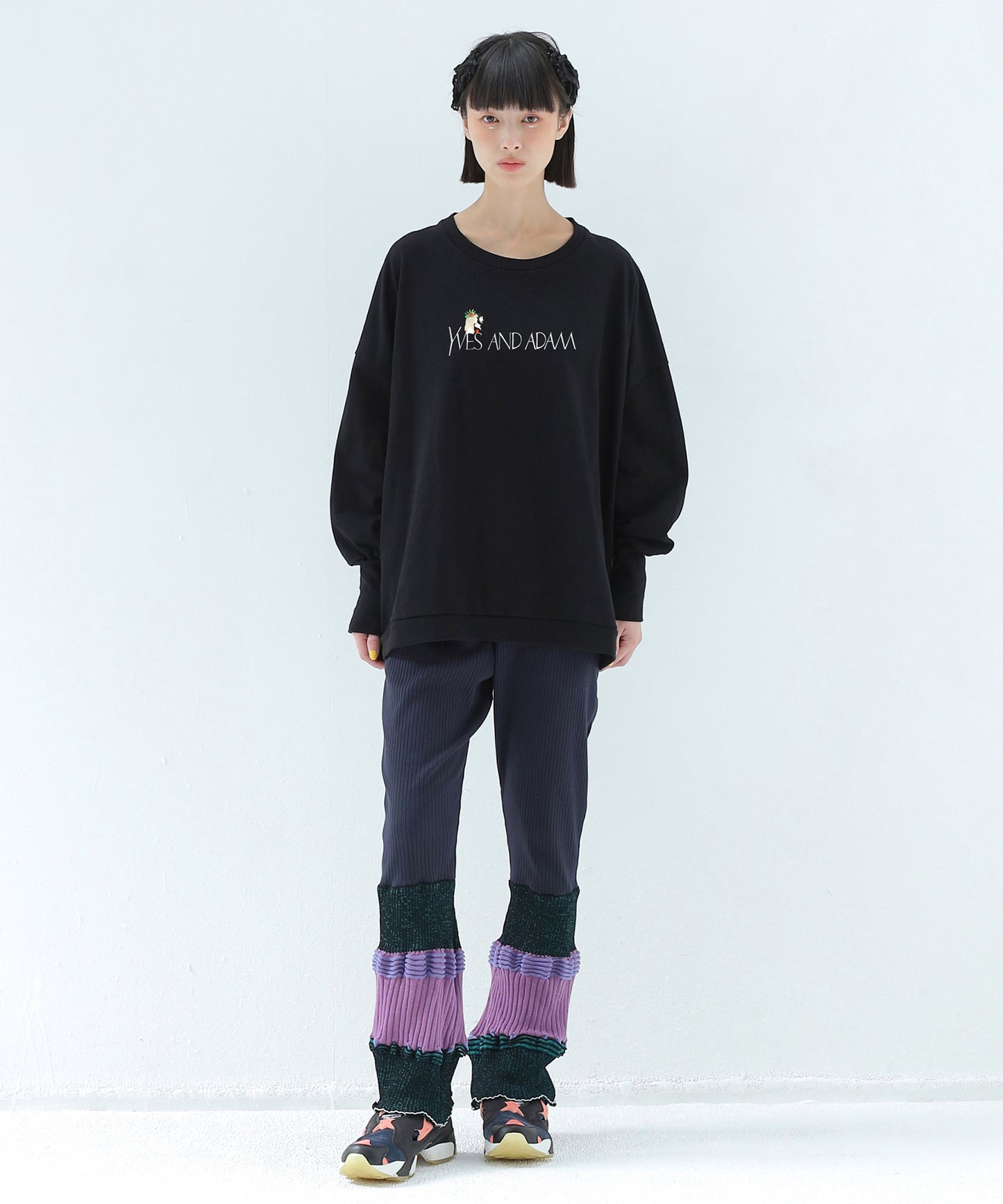 YVES AND ADAM Wide Pullover