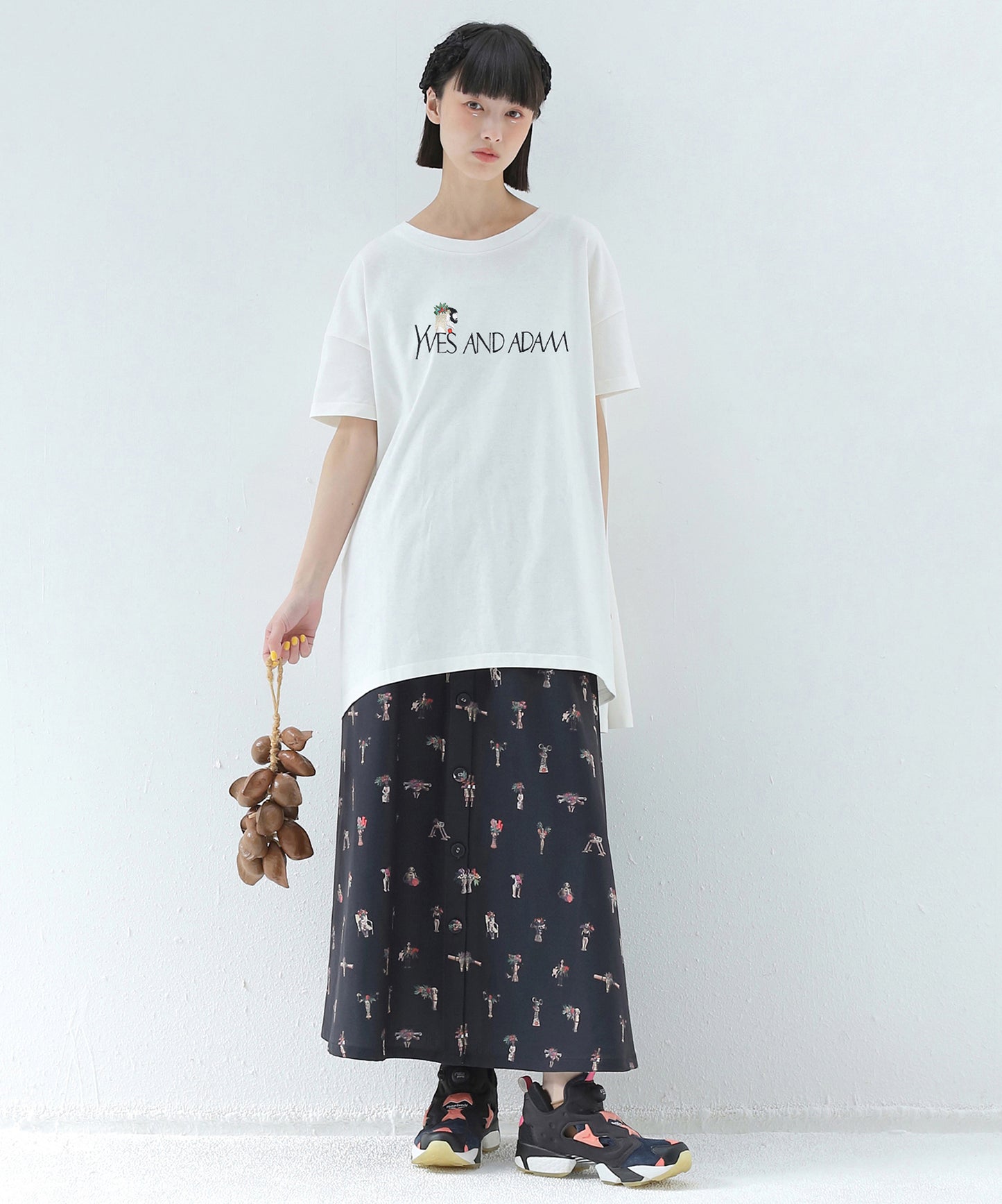 YVES AND ADAM Flare T-Shirt