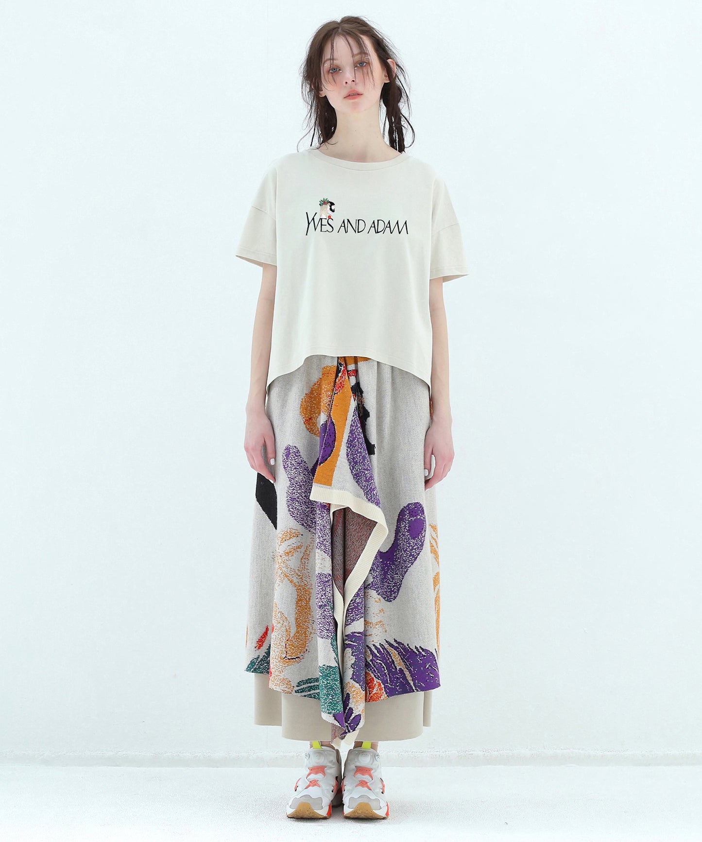 YVES AND ADAM Flare T-Shirt