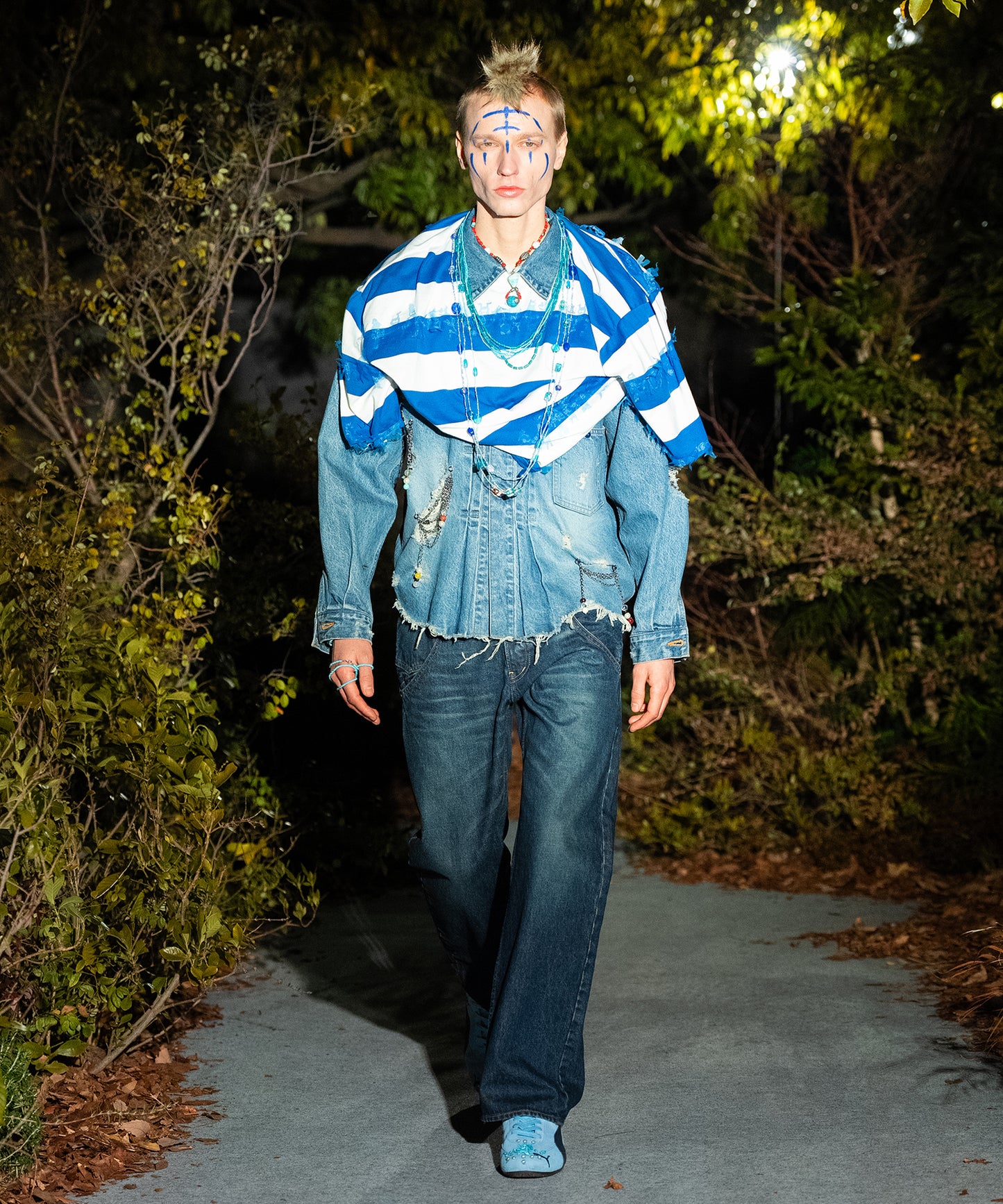 MONSTER BORDER TEE