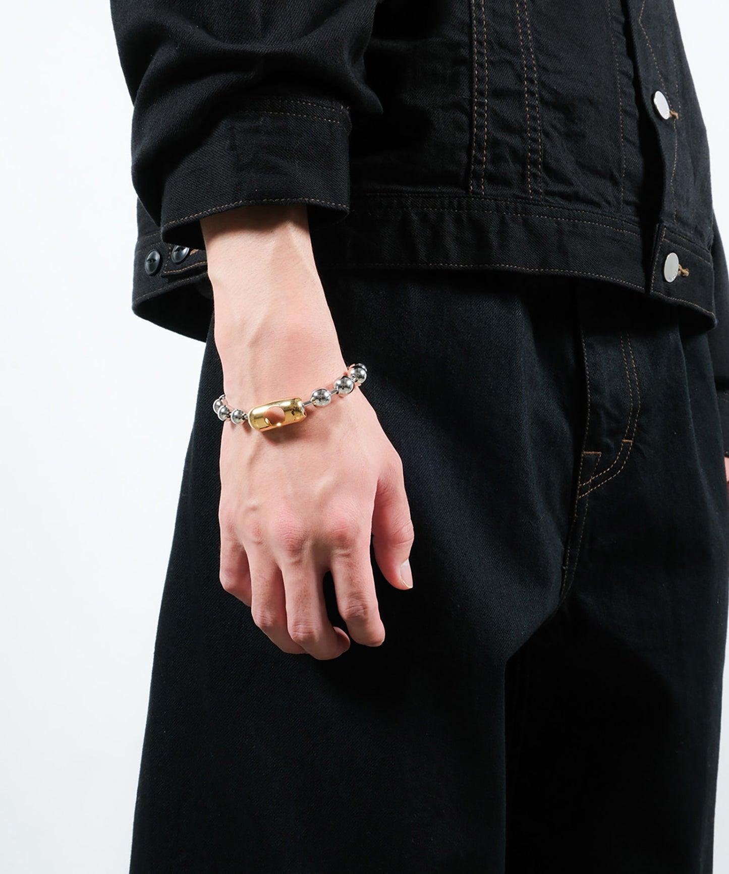 BALL CHAIN BRACELET
