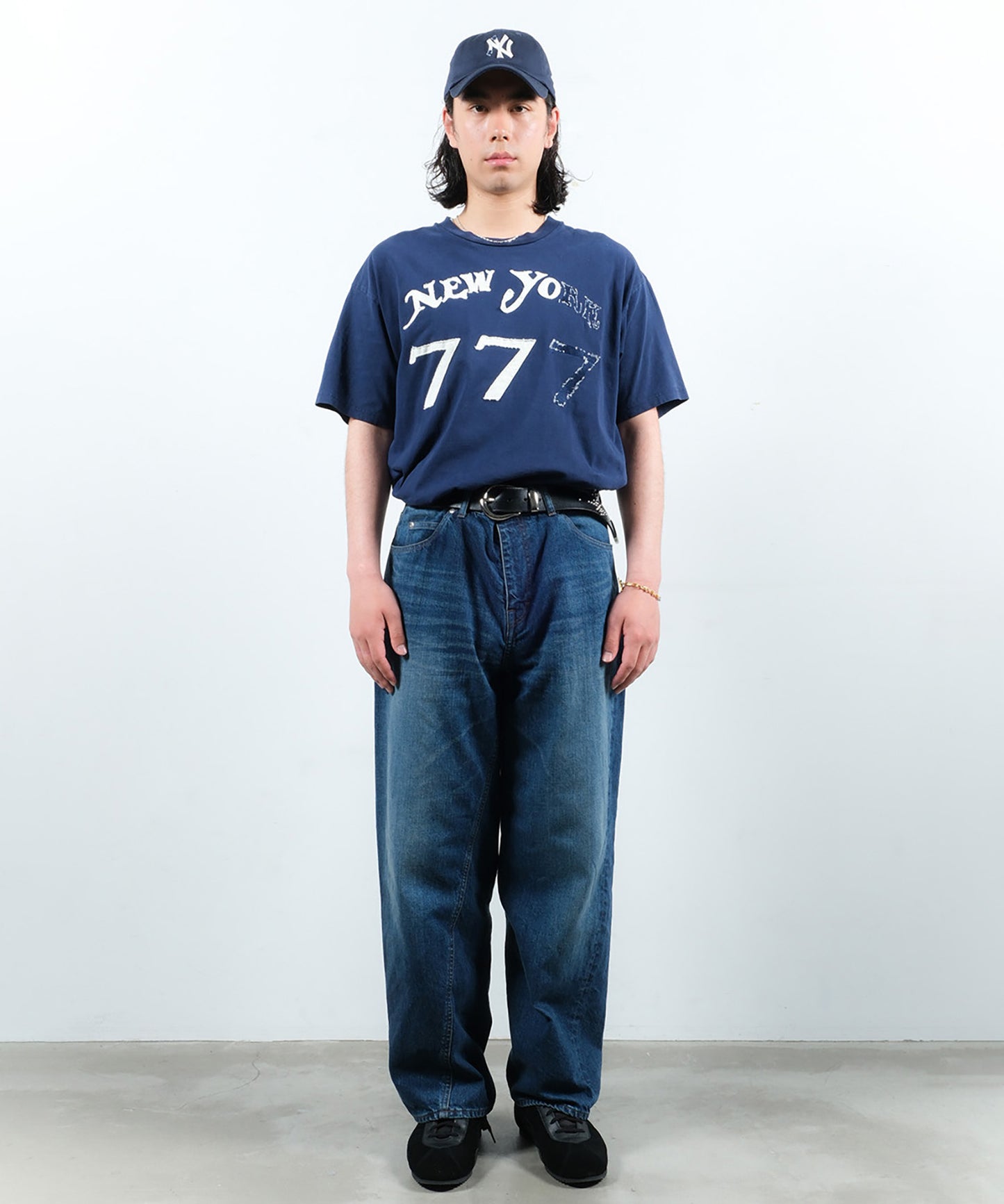 USED TWIST DENIM PANTS