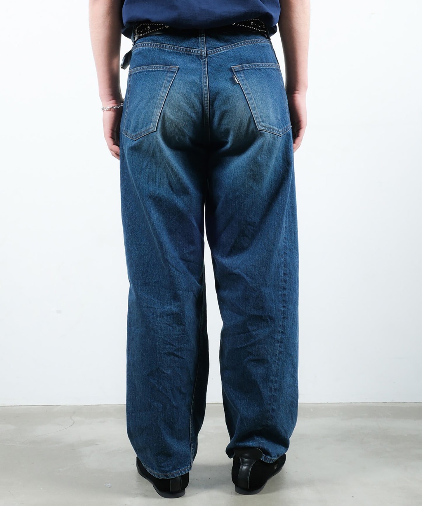 USED TWIST DENIM PANTS