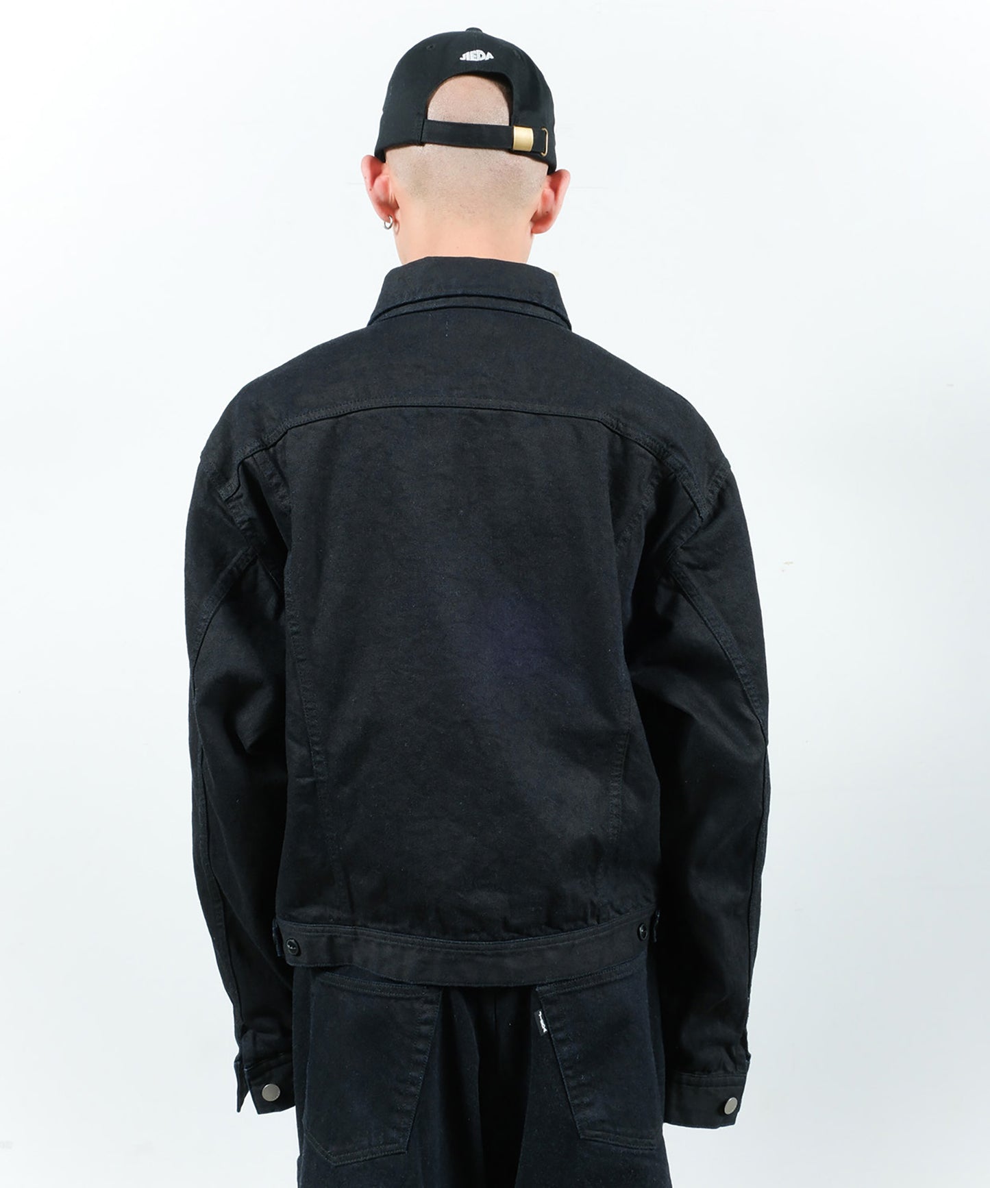 PINS COATED DENIM JACKET