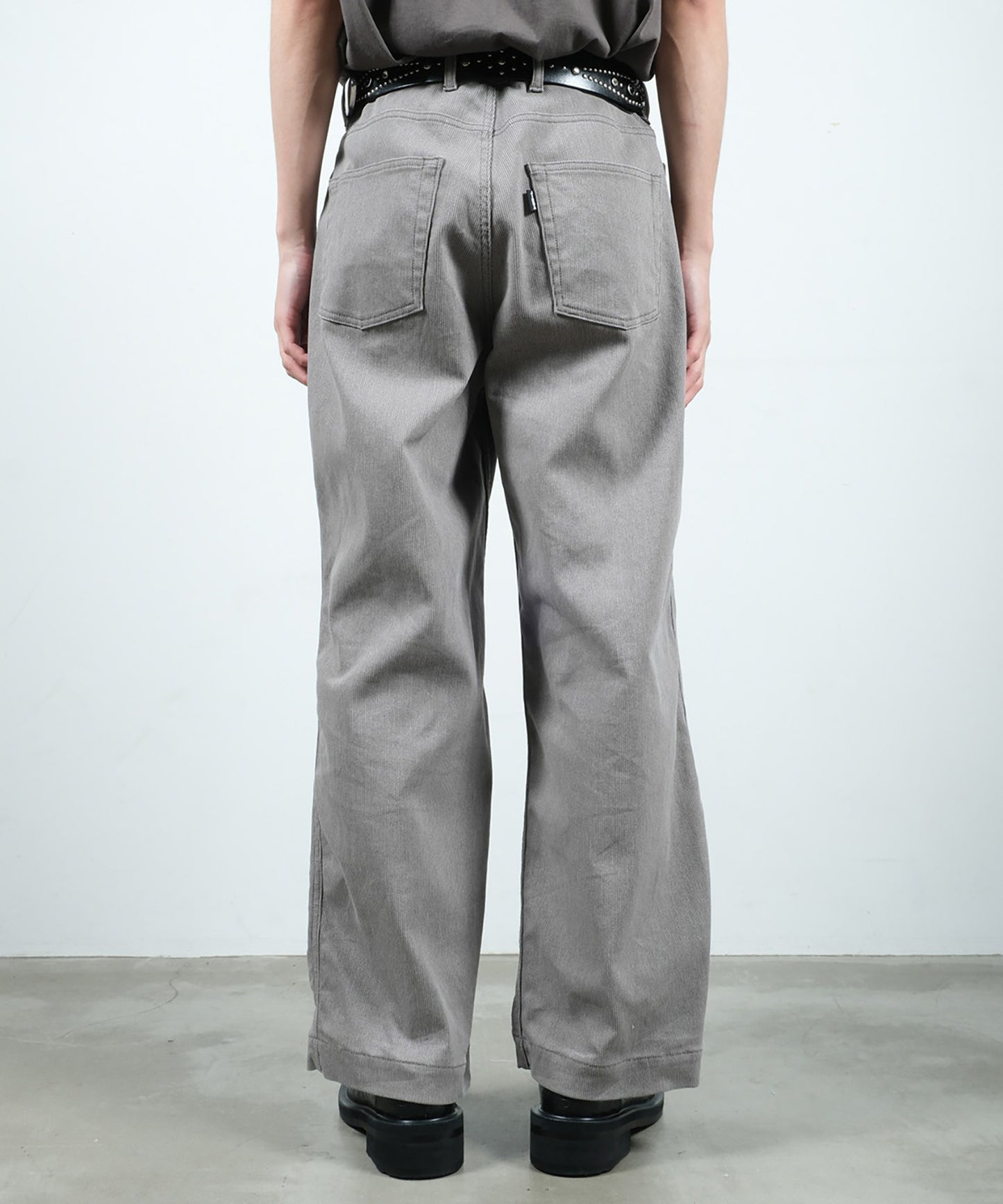 ONE TUCK FADE PIQUE PANTS