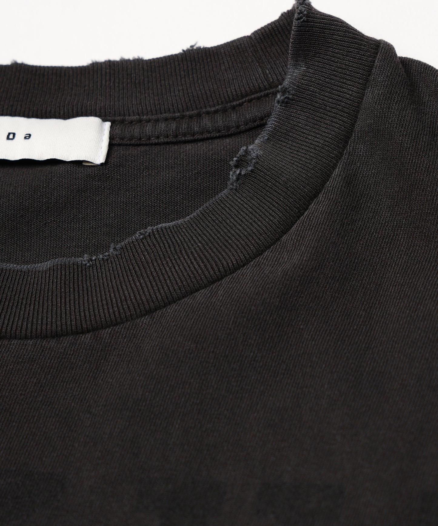 XXXXX DAMAGE PIGMENT TEE