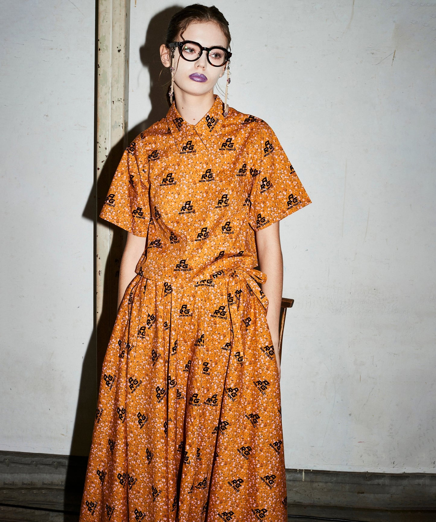 FLOCKED PRINT LONG SKIRT