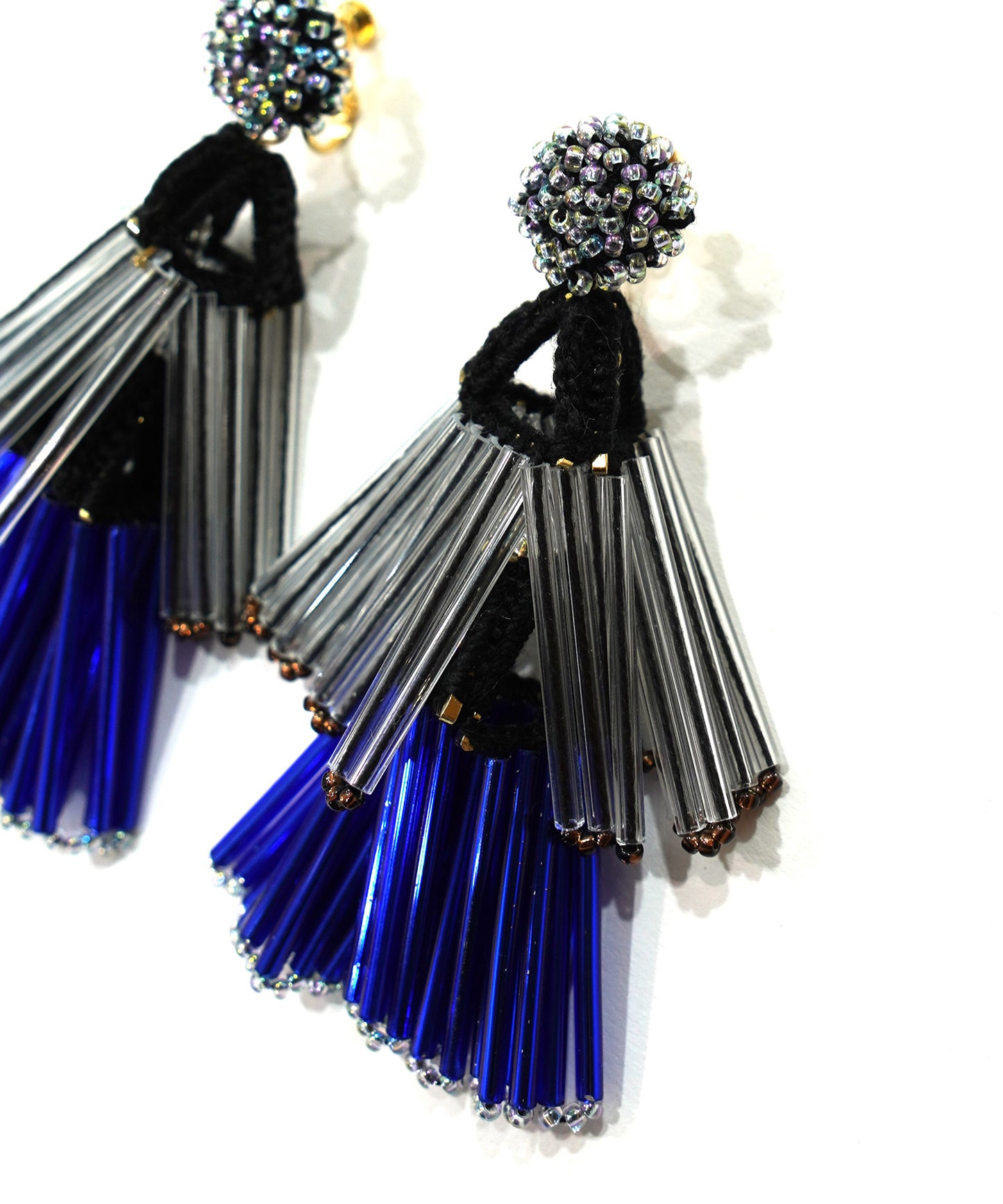 BEADS FRINGE EARRING